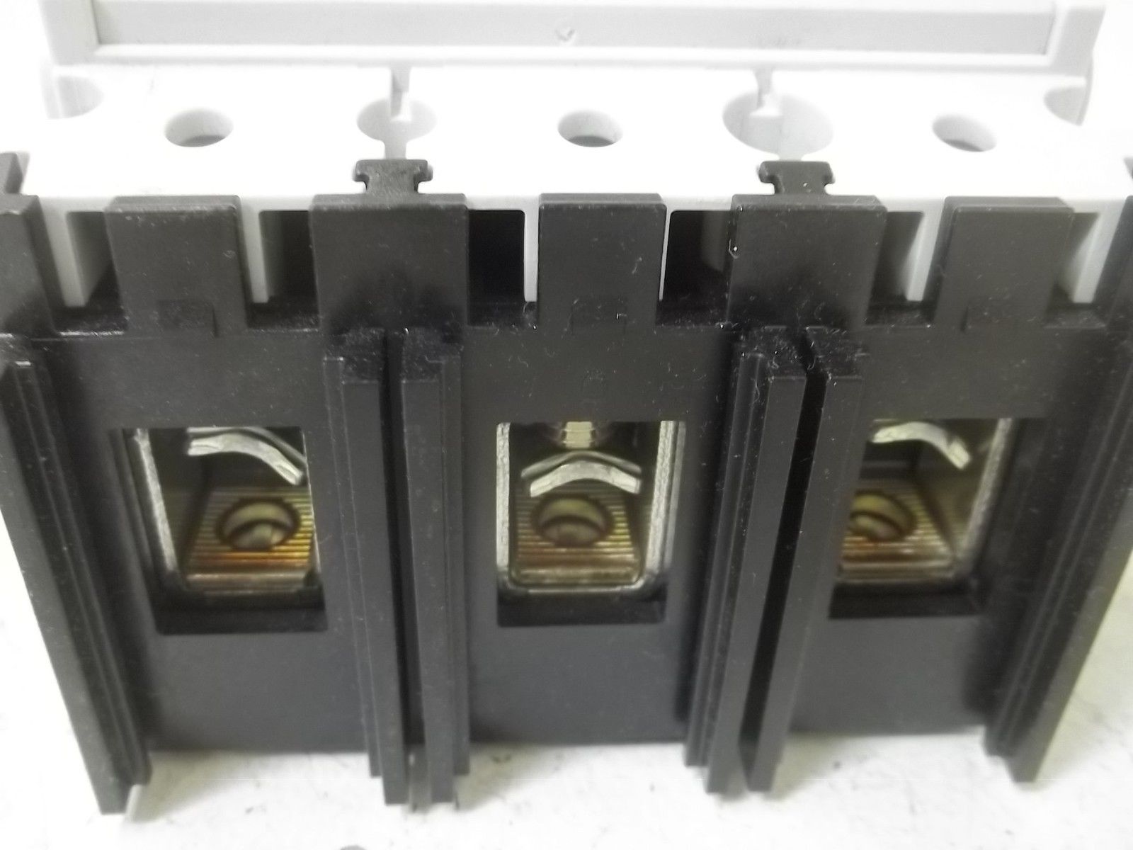 EATON NS1-63-NA MOLDED CASE SWITCH 3P SELF PROTECTED *NEW IN BOX*