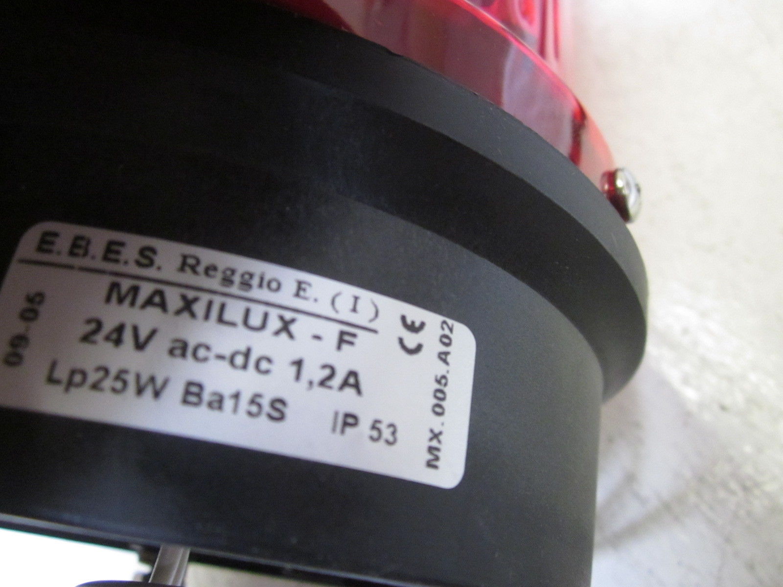 E.B.E.S REGGIO MAXILUX-F 24V 25W RED UNMP