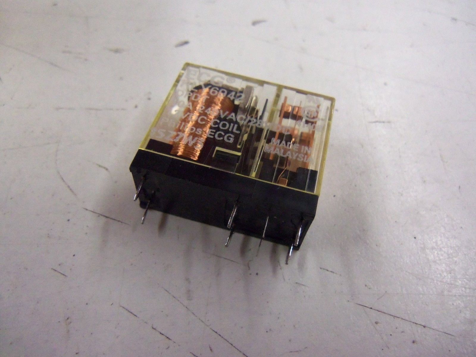 ECG RLY6942 12VDC COIL *NEW IN BOX*