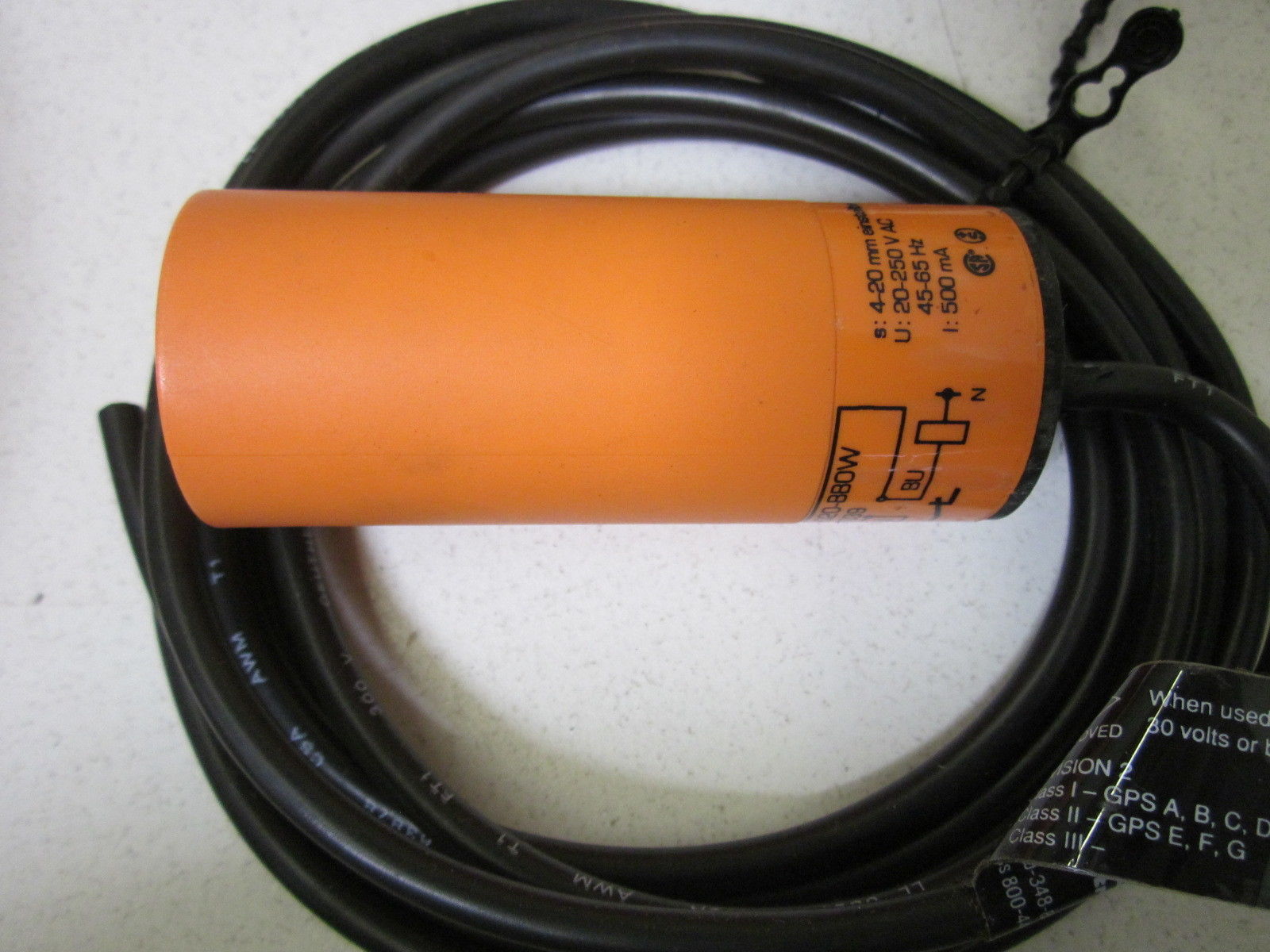 IFM EFECTOR 8035AL05FL2CAMX CAPACITIVE SENSOR NSMP