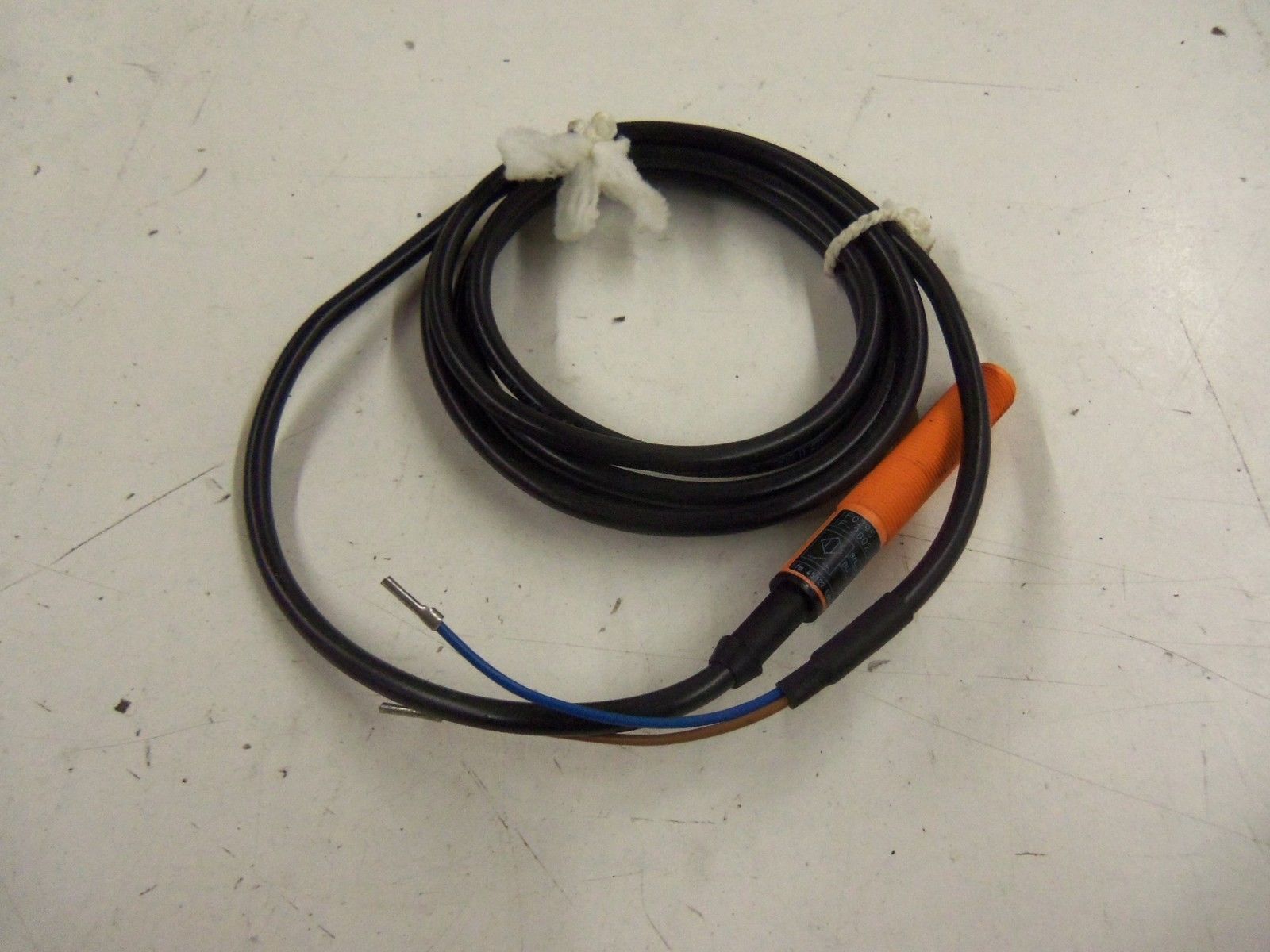 IFM EFECTOR IF0295 INDUCTIVE PROXIMITY SENSOR  UNMP