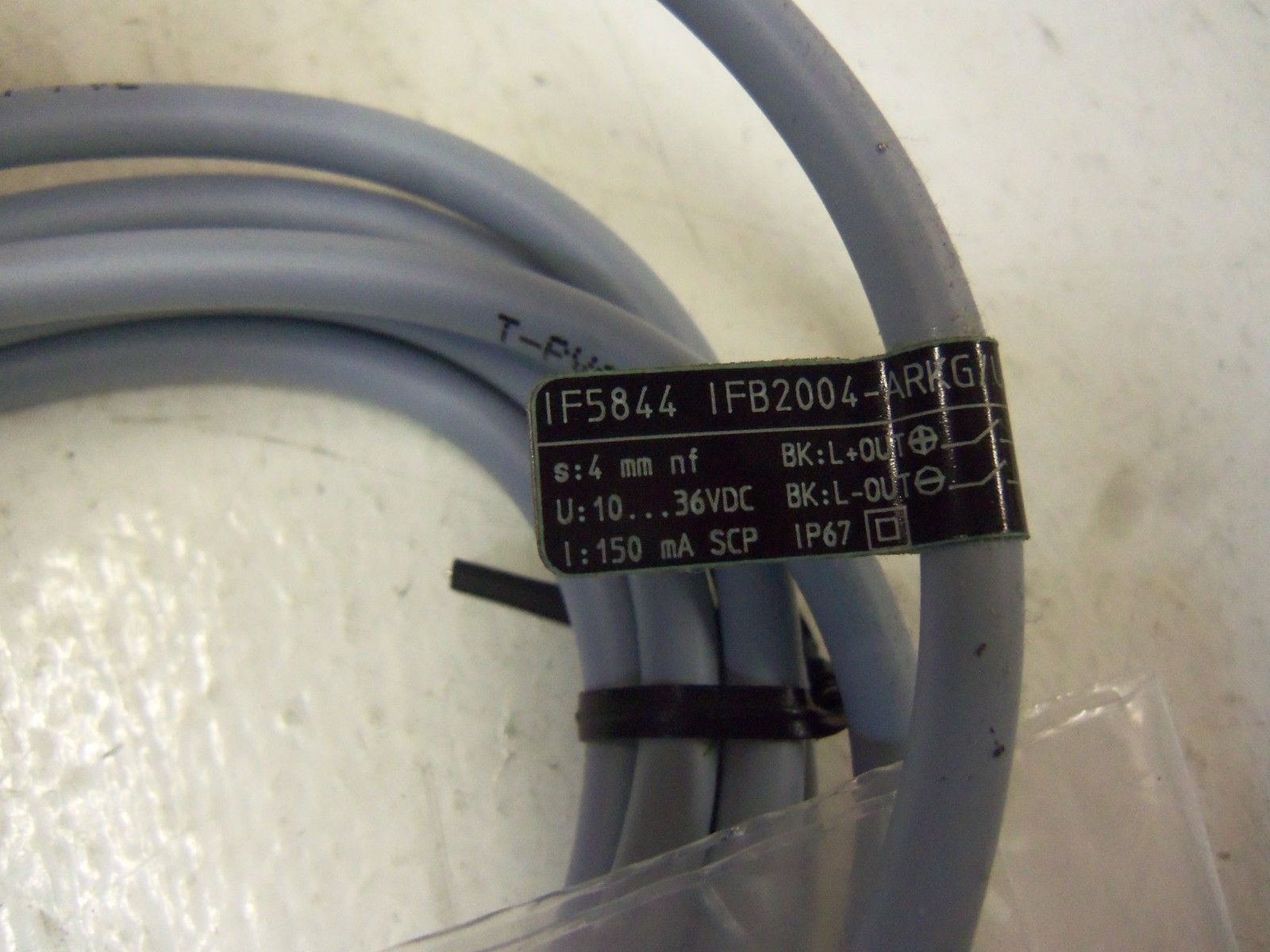 IFM EFECTOR IF5844 INDUCTIVE PROXIMITY SENSOR NSNP