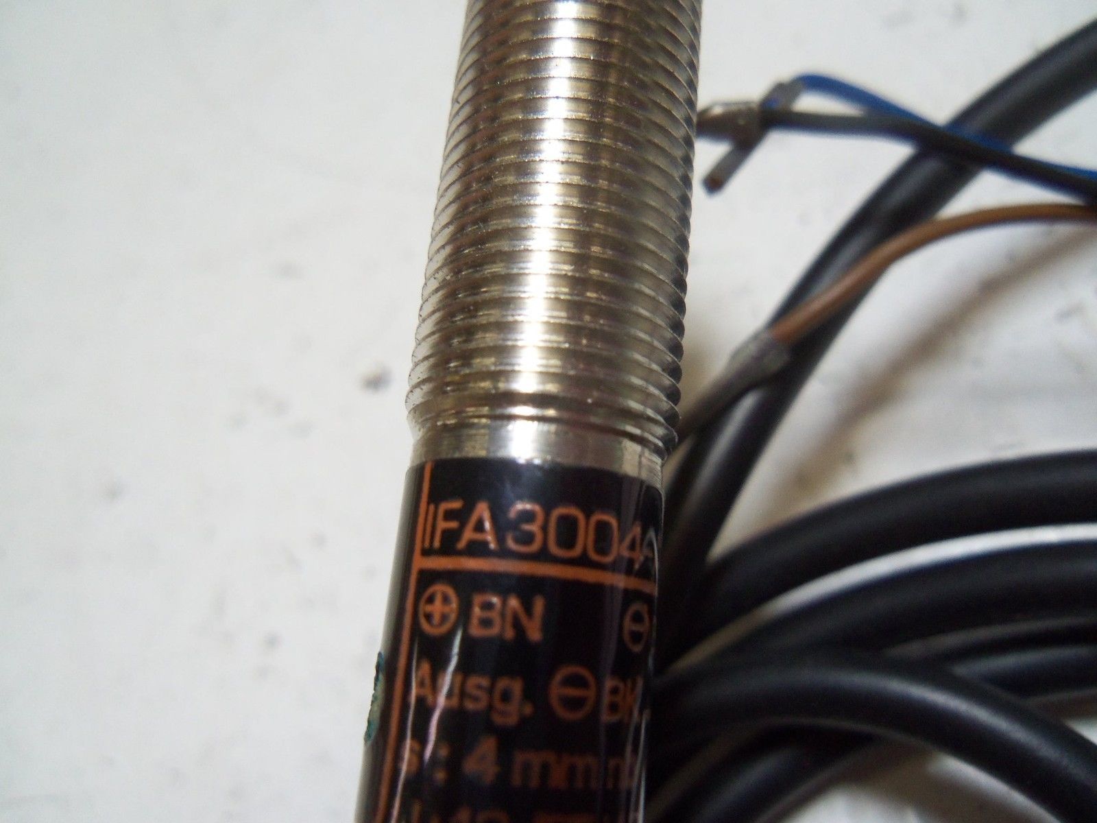 IFM EFECTOR IFA3004-ANKG INDUCTIVE PROXIMITY SENSOR UNMP