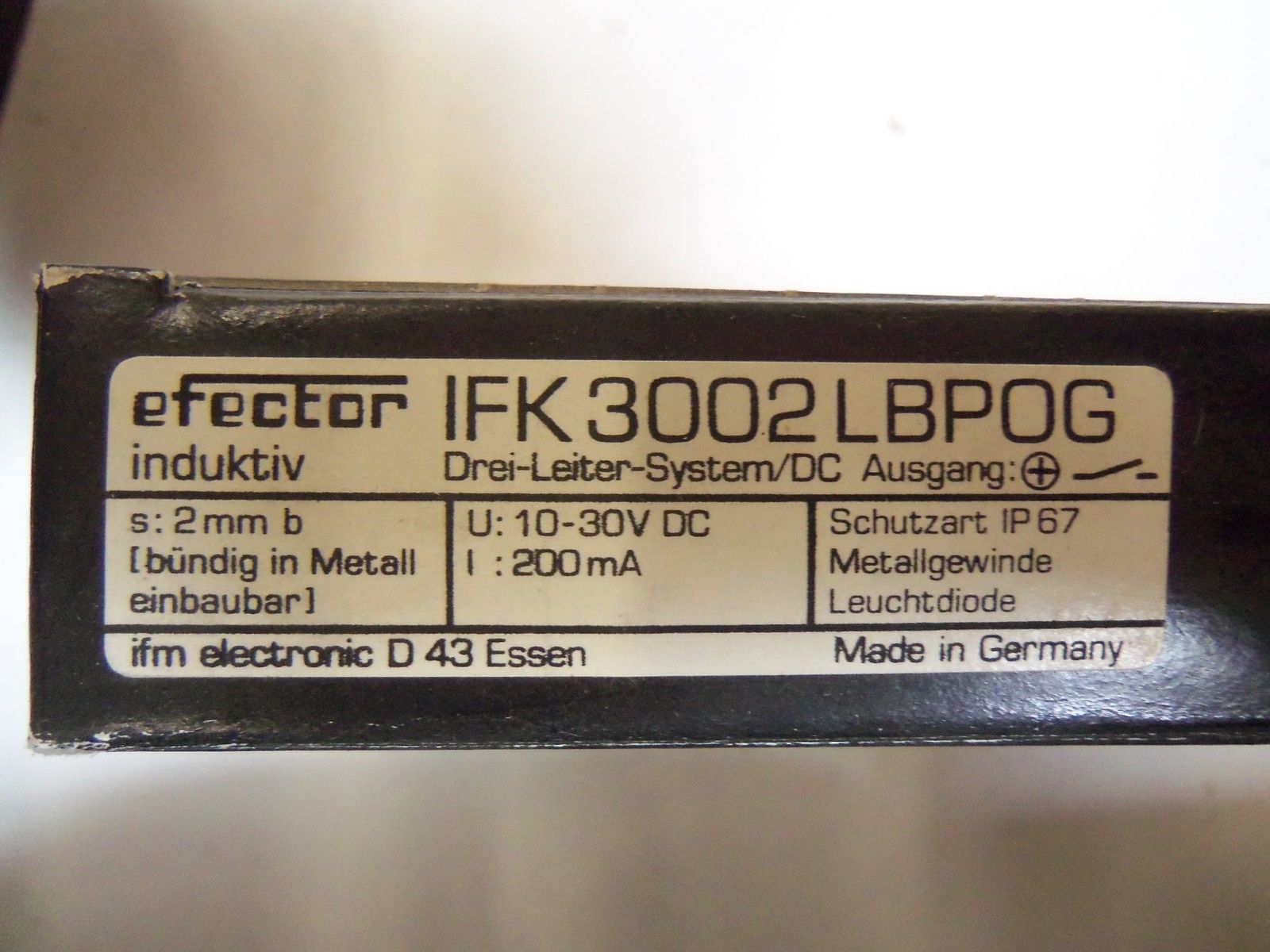 IFM EFECTOR IFK3002LBPOG INDUCTIVE PROXIMITY SENSOR *NEW IN BOX*