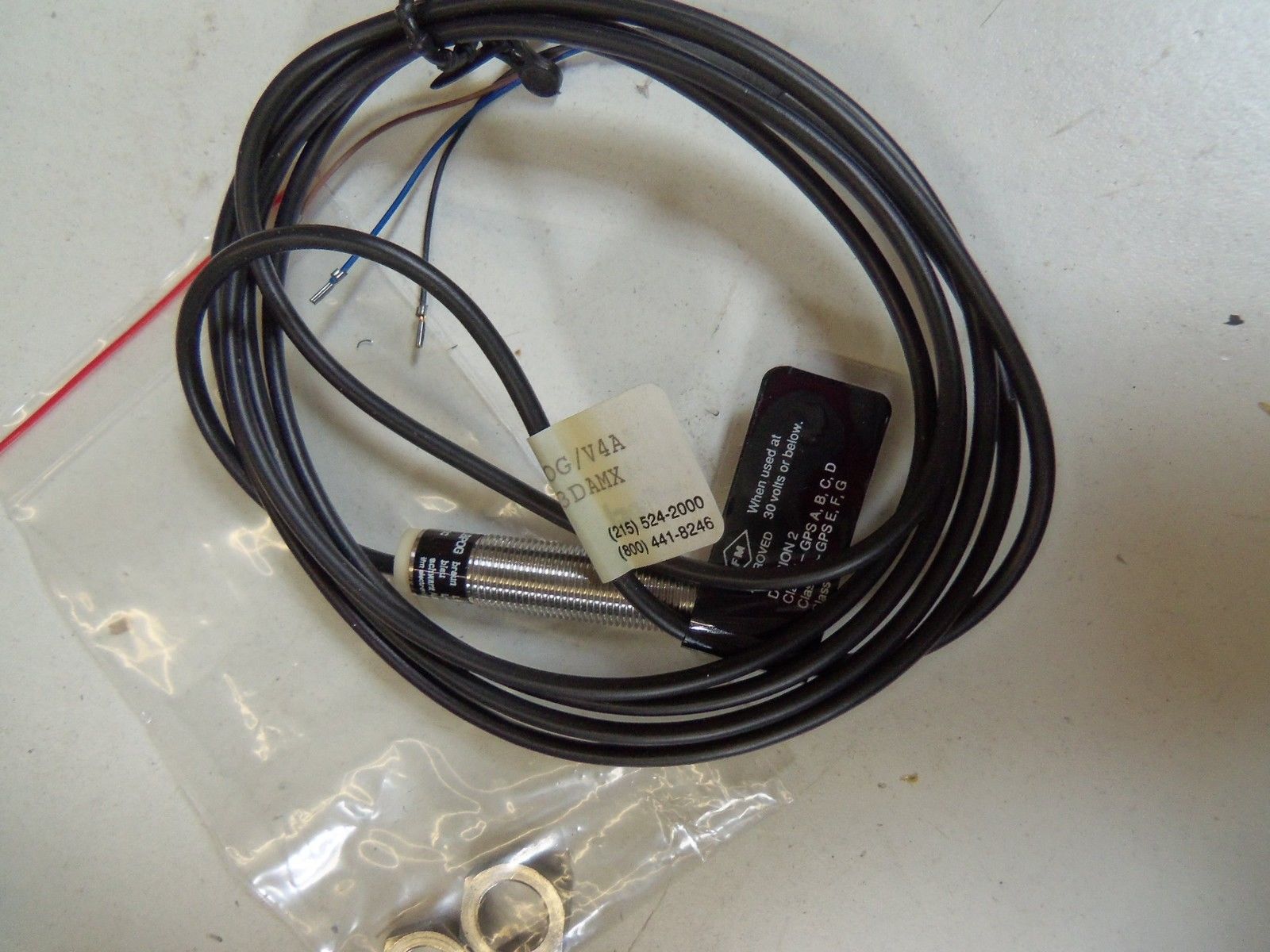 IFM EFECTOR IFK3002LBPOG INDUCTIVE PROXIMITY SENSOR *NEW IN BOX*