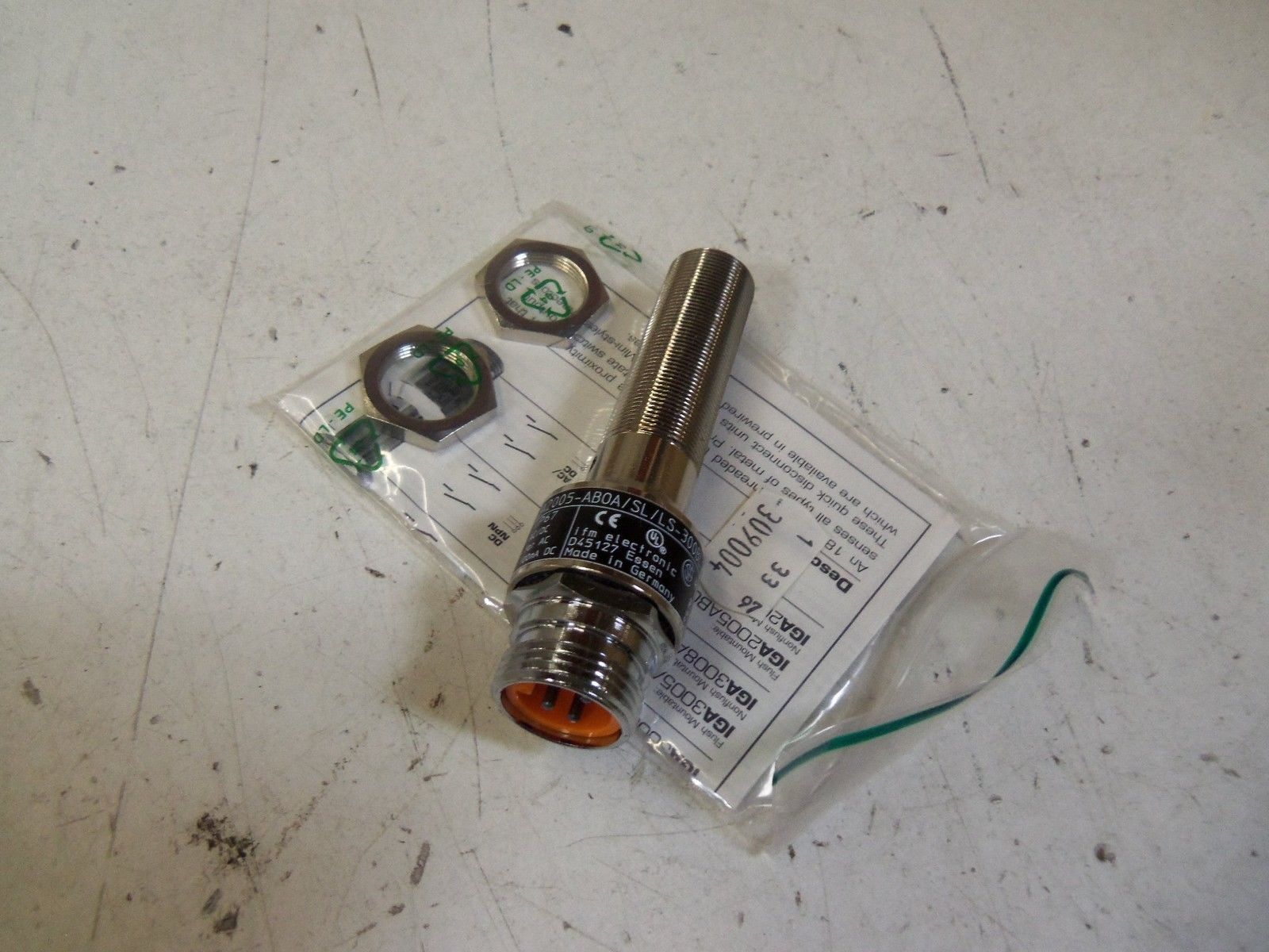 IFM EFECTOR IG0310 INDUCTIVE PROXIMITY SENSOR NSMP