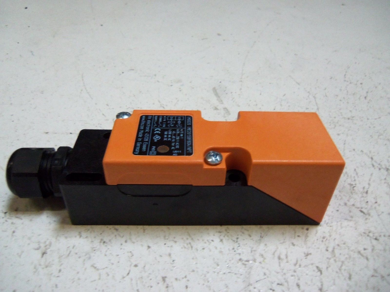 IFM EFECTOR IM0200 INDUCTIVE PROXIMITY SENSOR NSMP