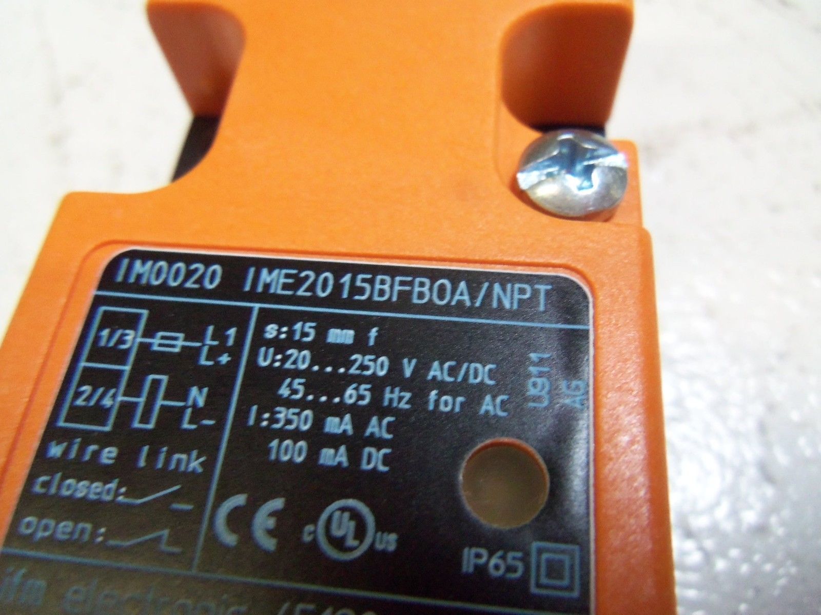 IFM EFECTOR IM0200 INDUCTIVE PROXIMITY SENSOR NSMP