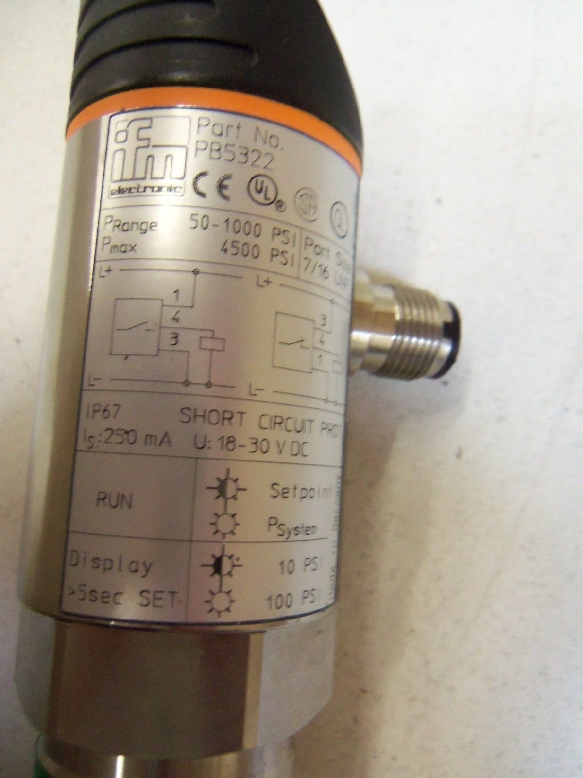 IFM EFECTOR PB5322 PRESSURE MONITOR *NEW IN BOX*