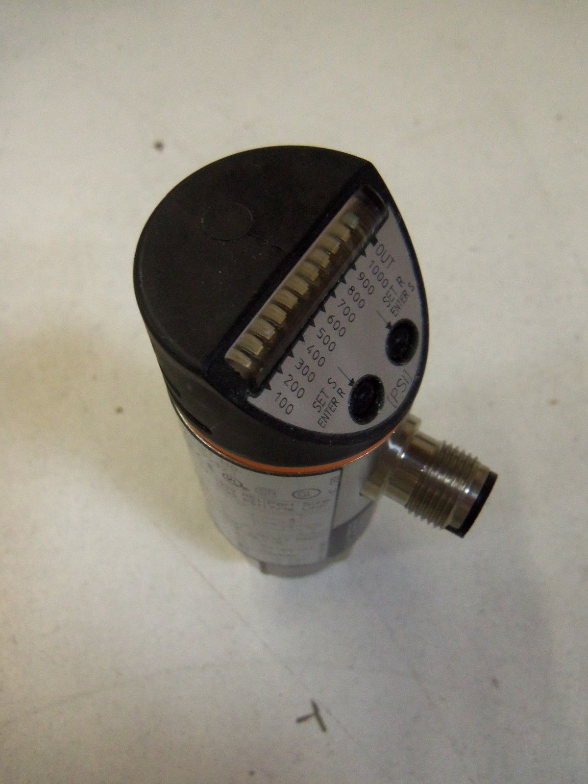 IFM EFECTOR PB5322 PRESSURE MONITOR *NEW IN BOX*