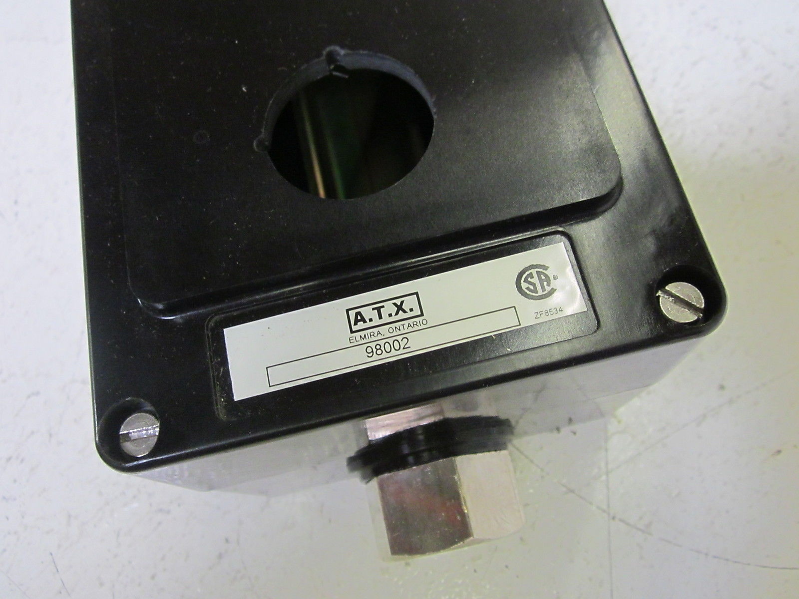 EGS 98002 OPERATOR BOX UNMP