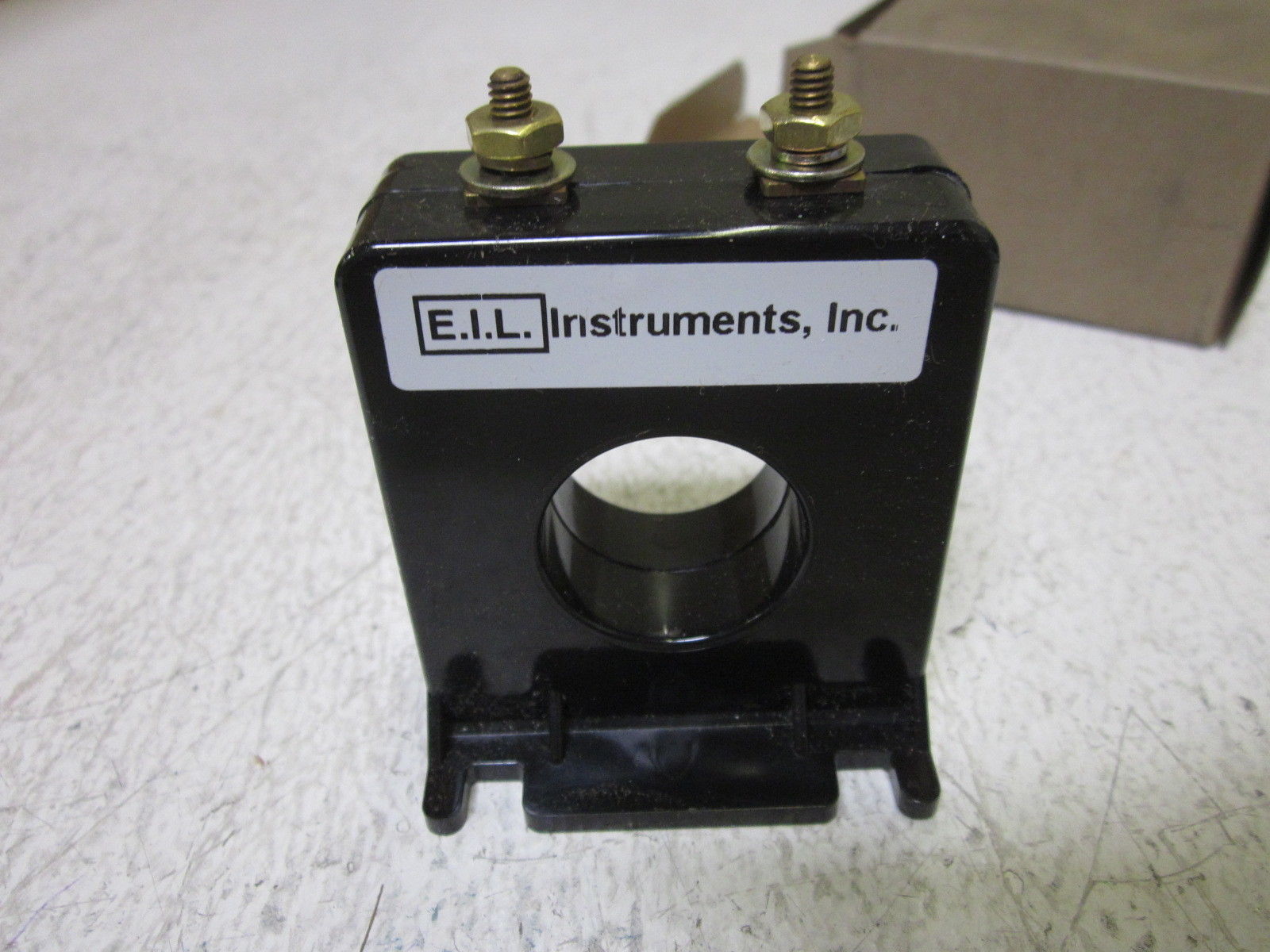 E.I.L INSTRUMENTS INC. 0C293-9144 CURRENT TRANSFORMER 600V NSMP