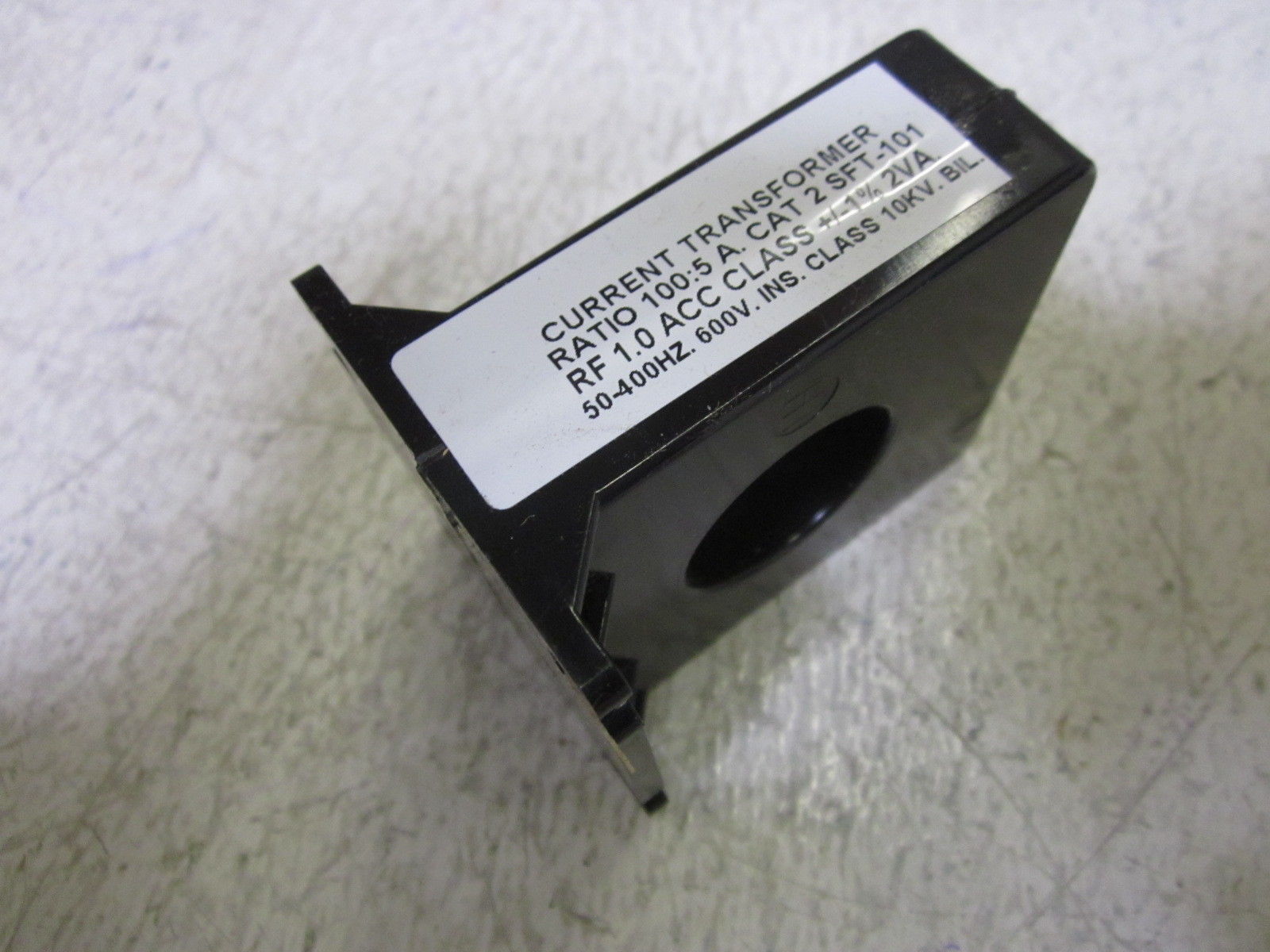 E.I.L INSTRUMENTS INC. 0C293-9144 CURRENT TRANSFORMER 600V NSMP