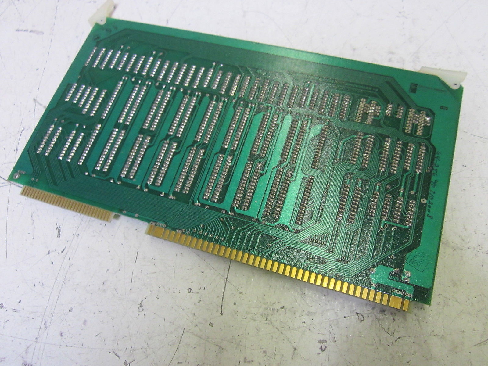 ELECTRONIC SOLUTIONS 8000D088AW-F PC MEMORY BOARD (AS PICTURED) UNMP