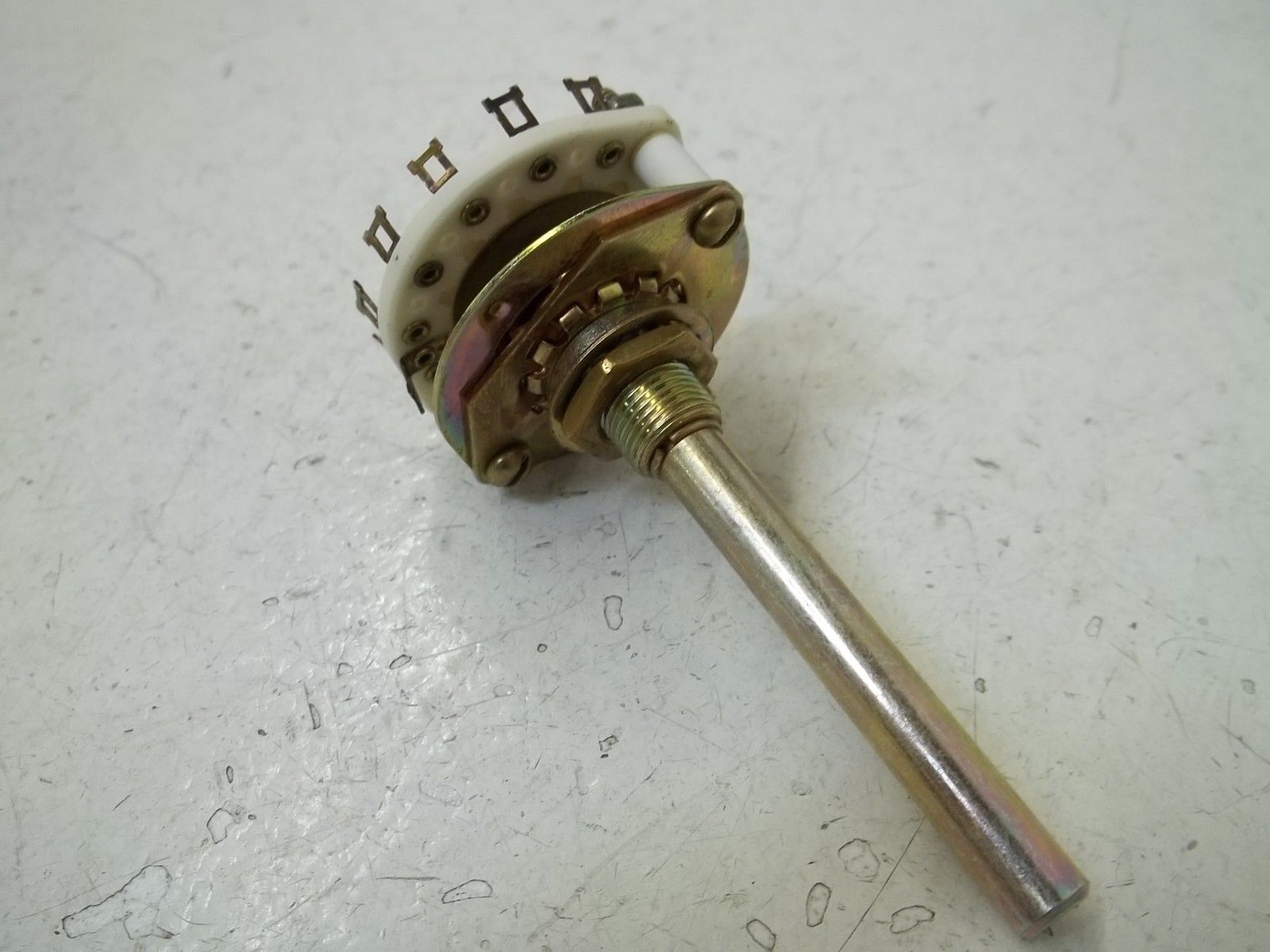 ELECTROSWITCH D4C0112N ROTARY SWITCH NSMP