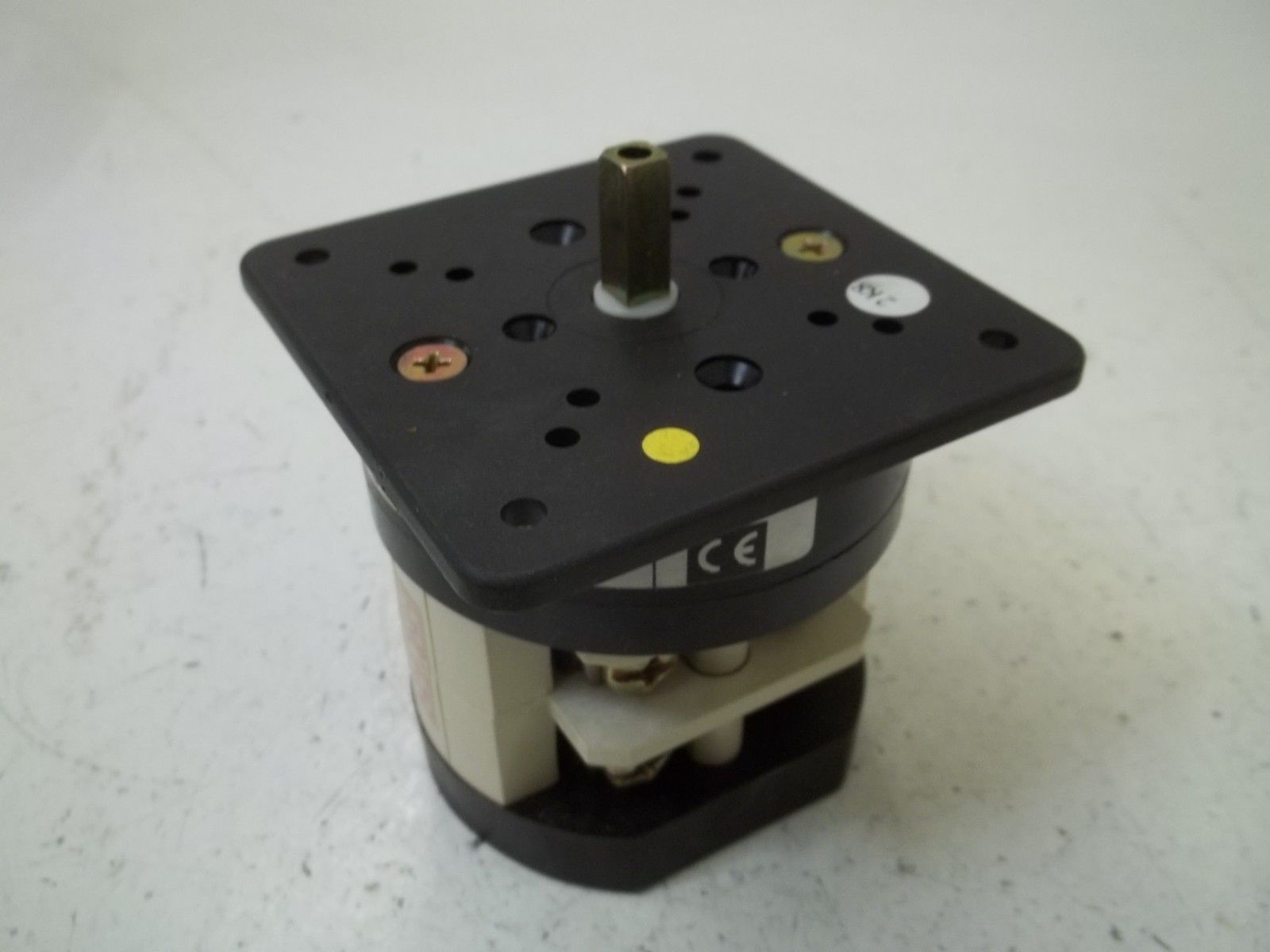 ELECTROSWITCH KW63-1103B4 POSITION  SWITCH NSMP