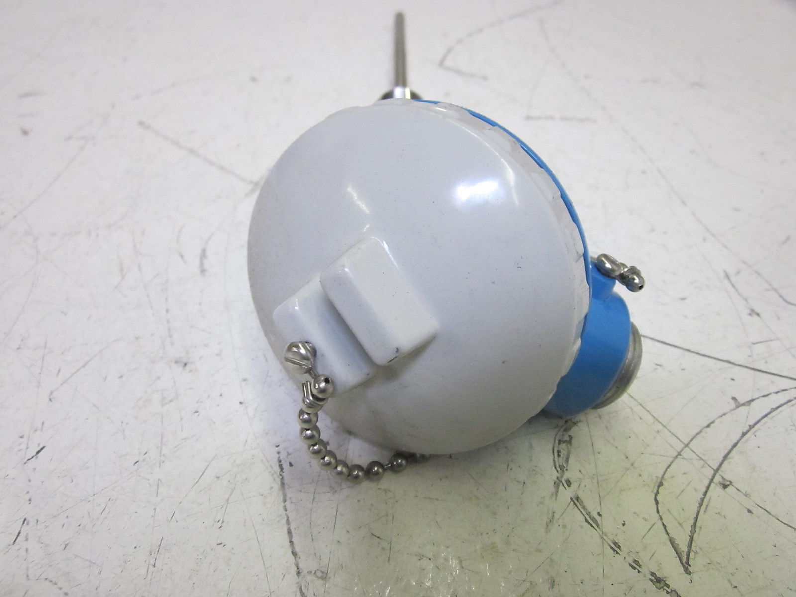 ENDRESS+HAUSER TH11-B2CAB31AK1 TEMPERATURE SENSOR UNMP