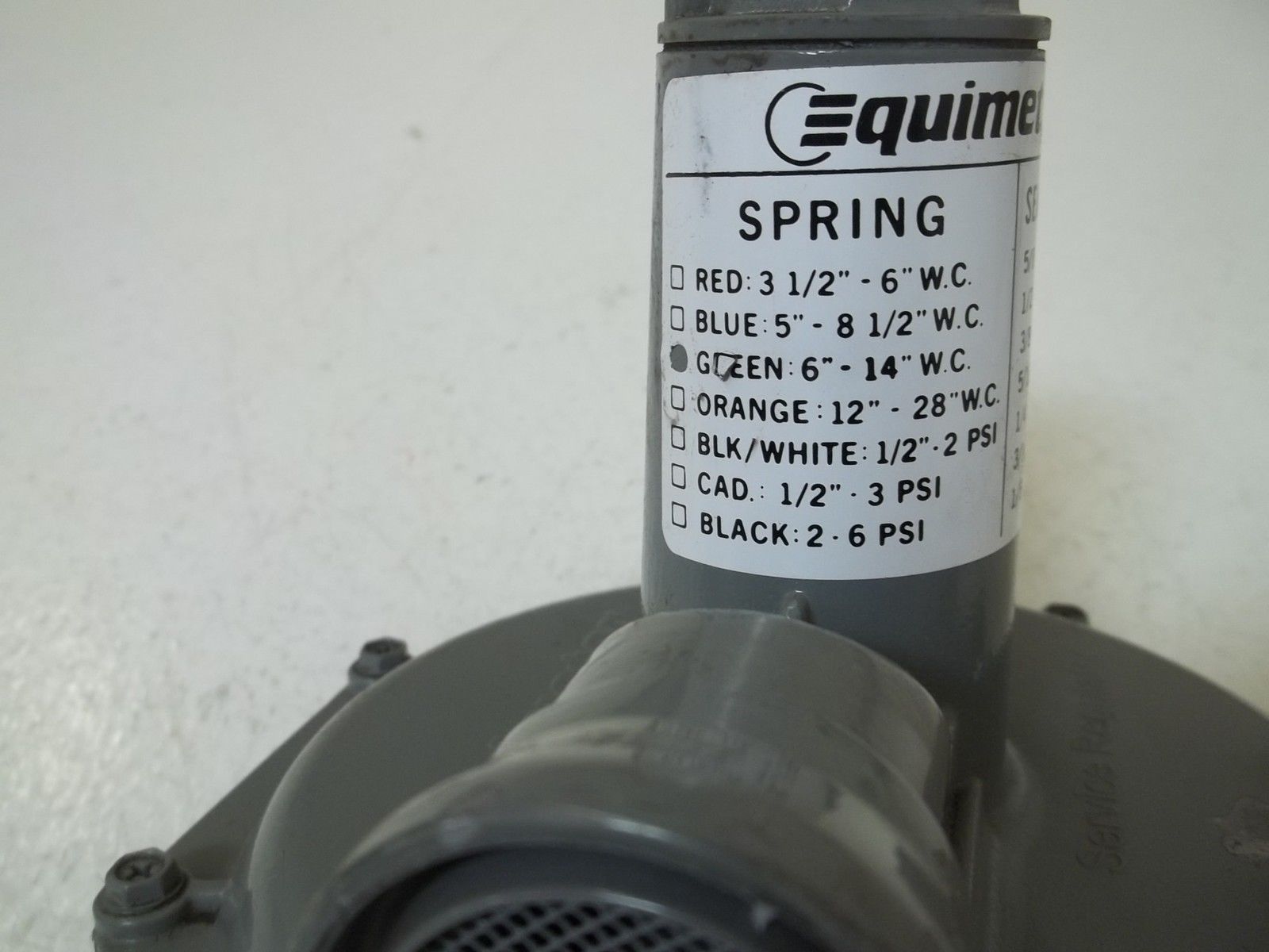 EQUIMETER GREEN: 6"-14"W.C. 3/16 125 PRESSURE REGULATOR  *USED*