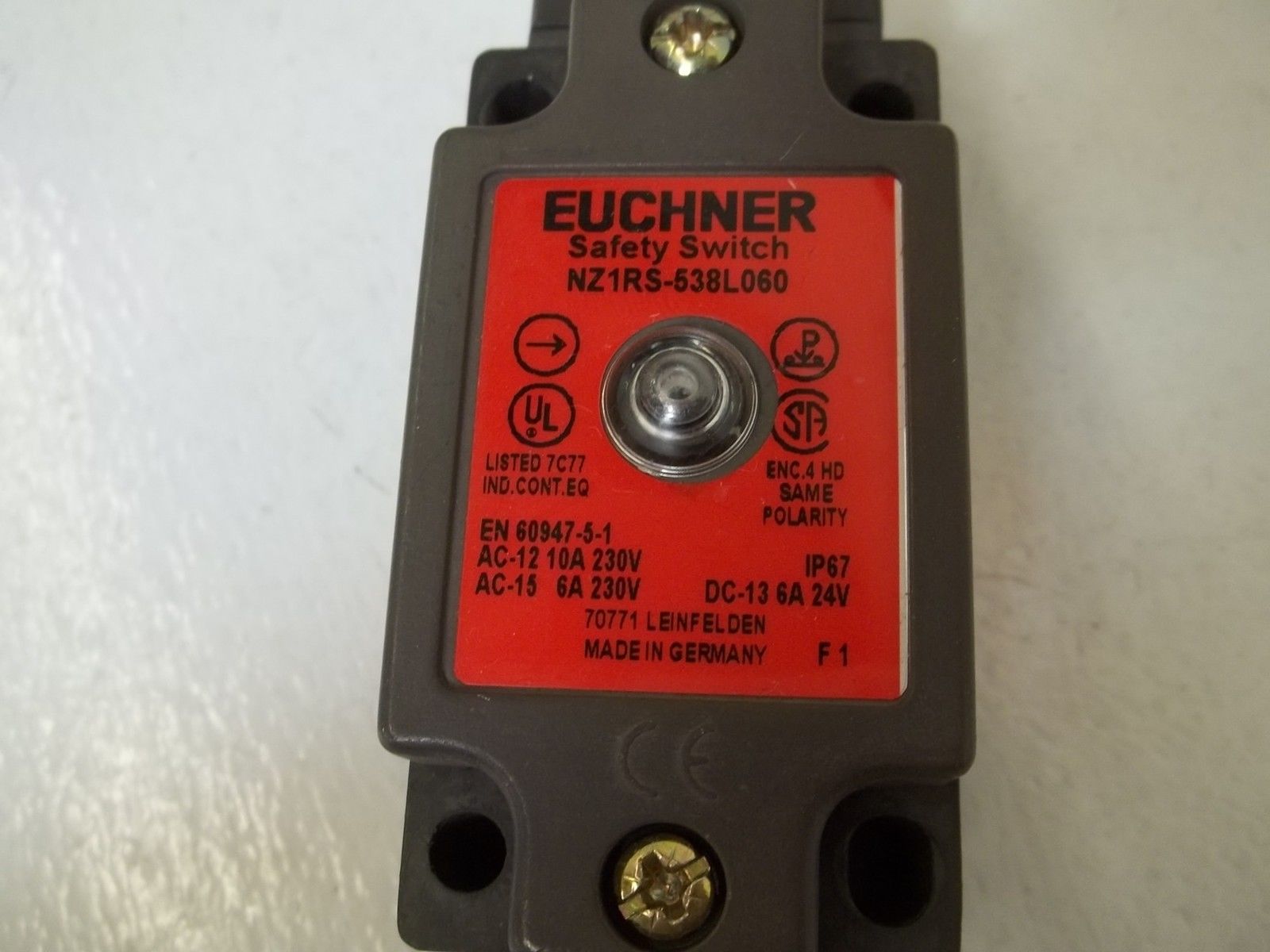 EUCHNER NZ1RS-538L060 NSNP