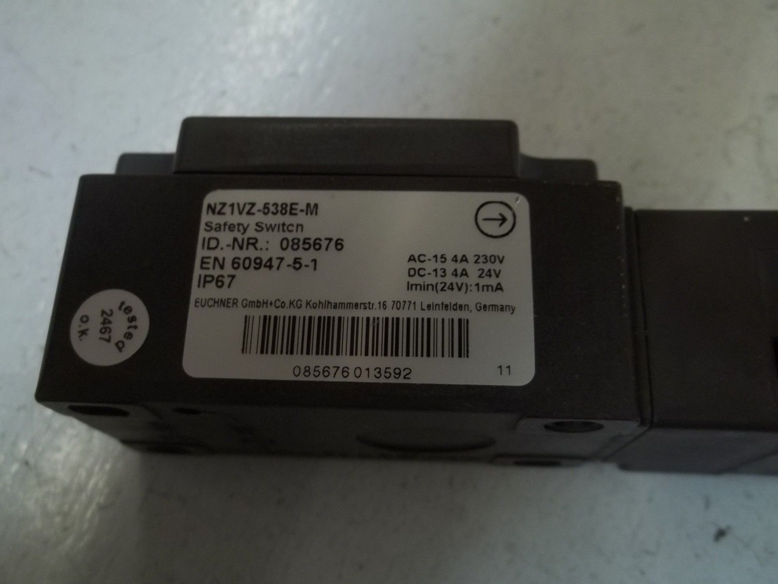 EUCHNER NZ1VZ-538E-M SAFETY SWITCH UNMP