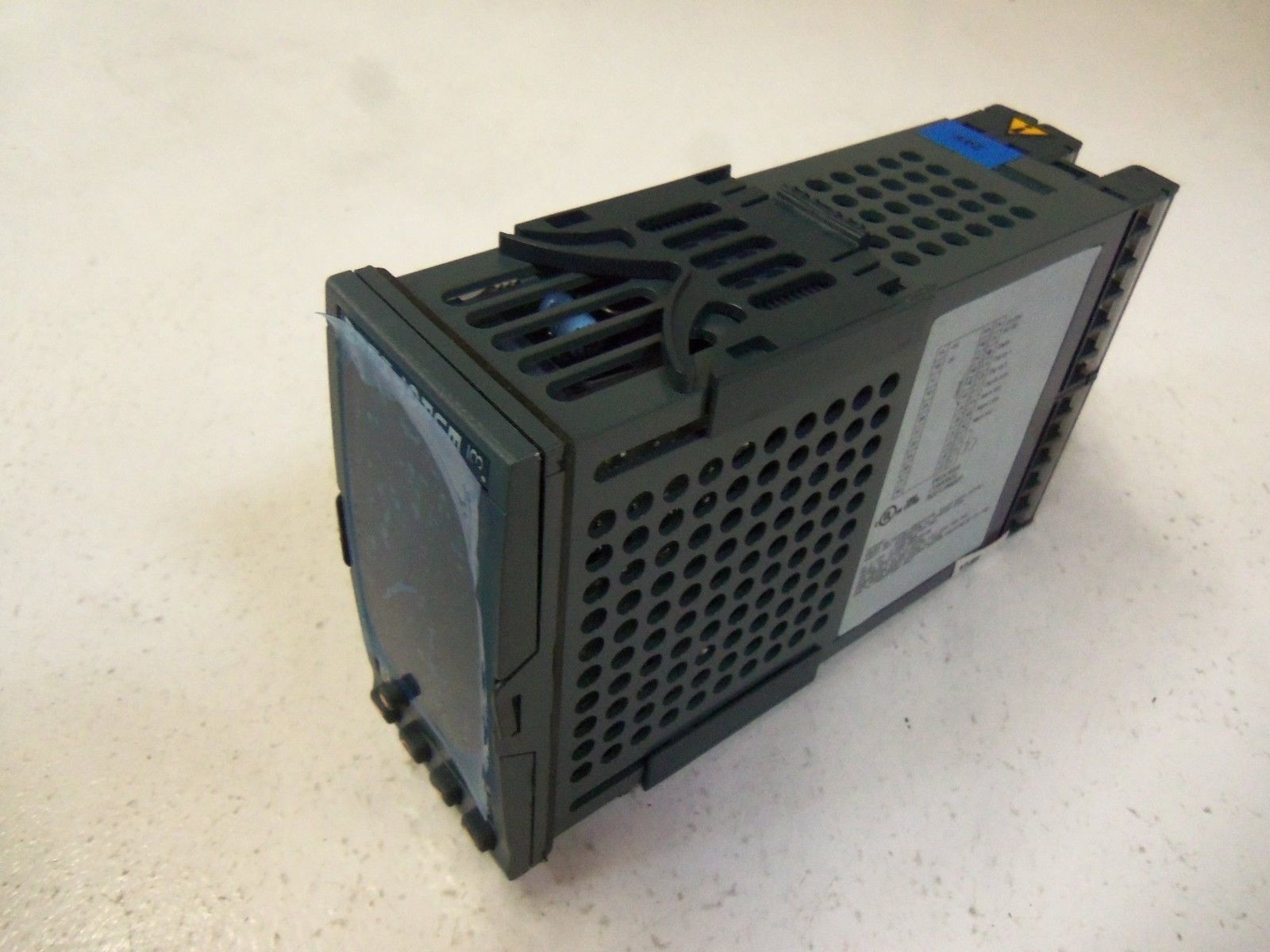EUROTHERM 2408I/AL/GN/VL/G3/XX/XX/RF/YE/XX/ENG CONTROLLER  NSNP