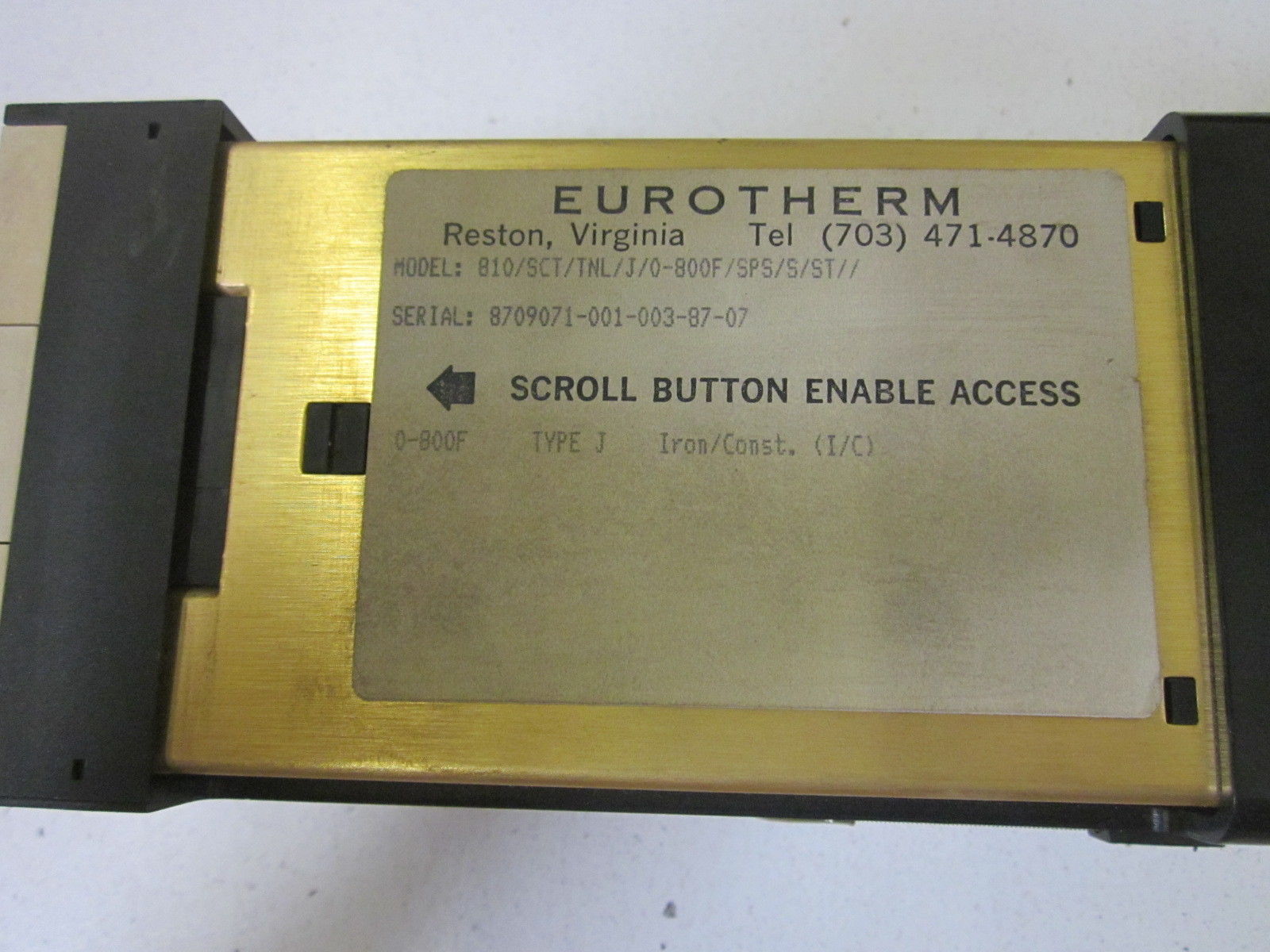 EUROTHERM 810/SCT/TNL/J/0-800F/SPS/S/ST// UNMP