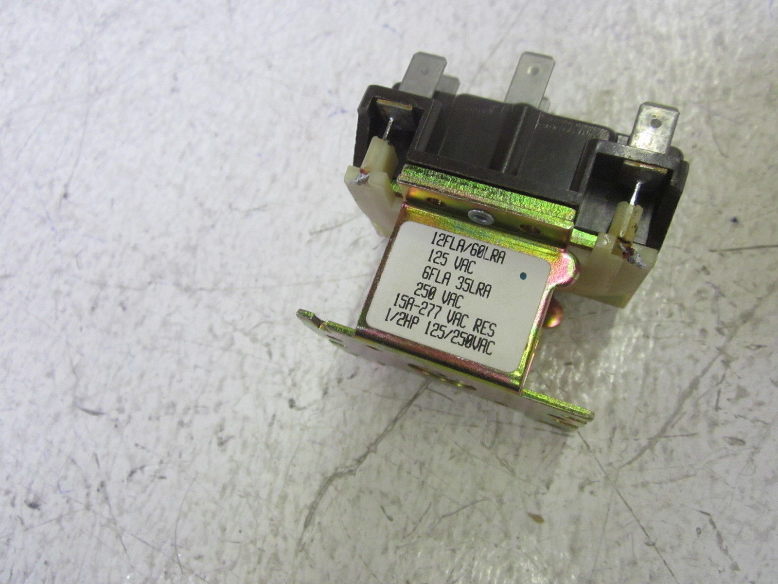 FACTORY AUTHORIZED PARTS HN61KK911 COIL 24VAC NSMP
