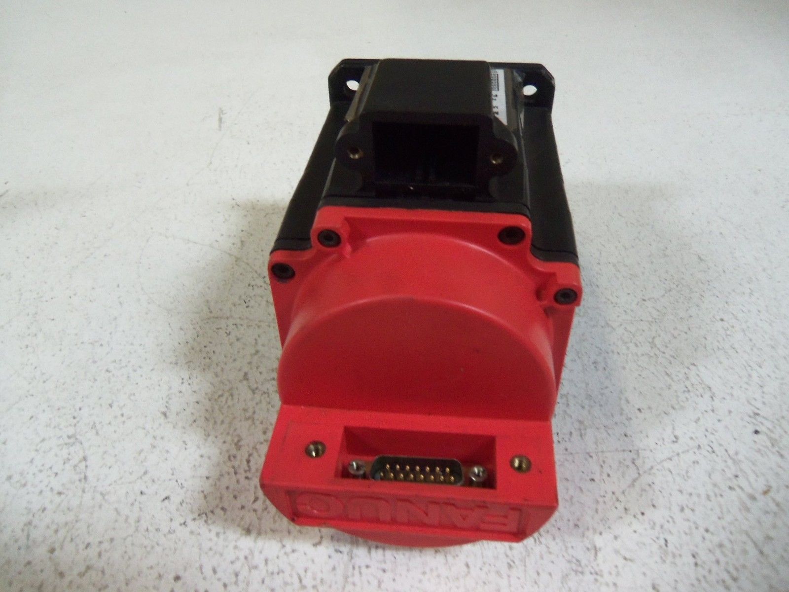 FANUC AC SERVO MOTOR A06B-0371-B077 #7000 UNMP