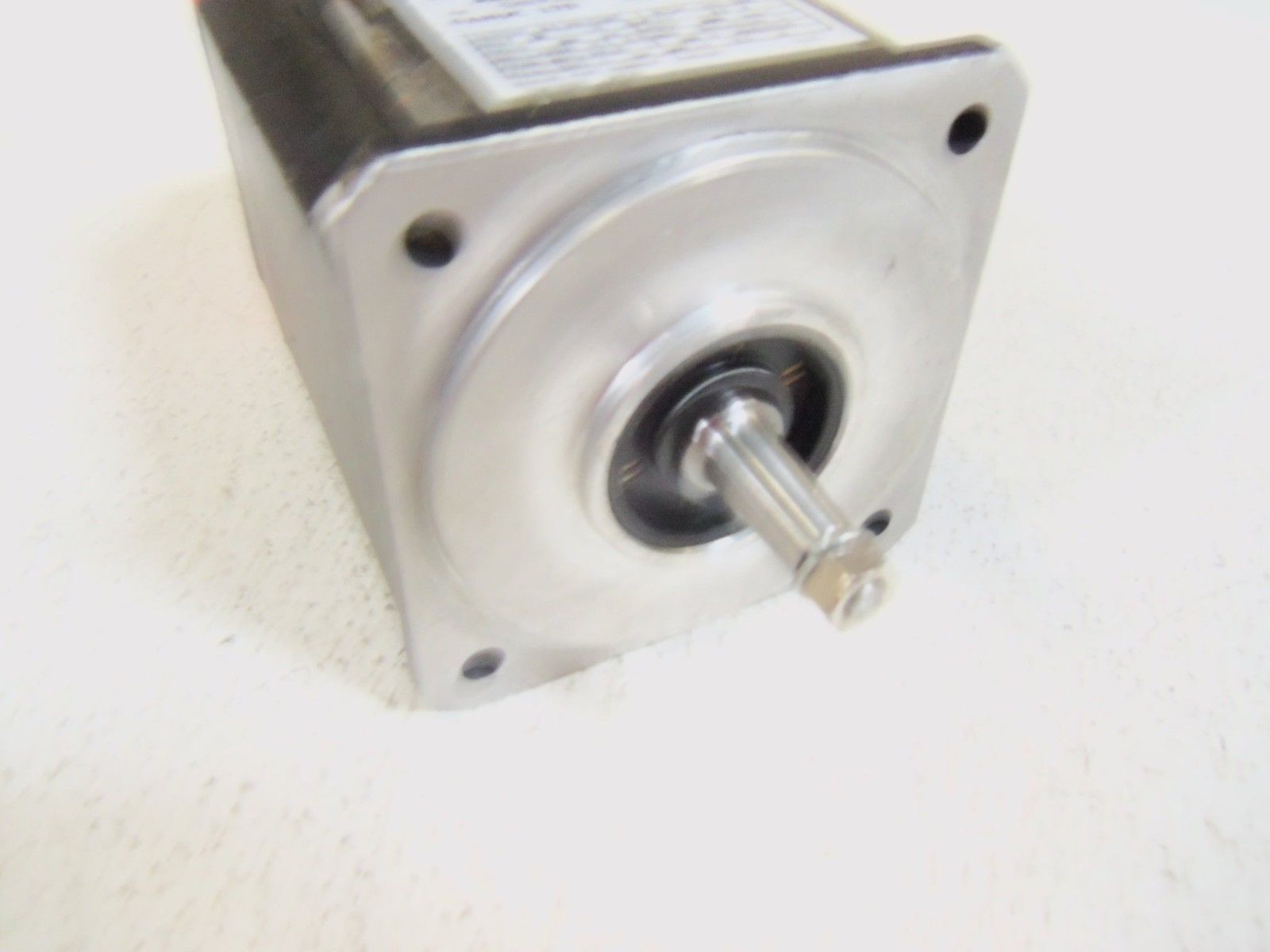 FANUC AC SERVO MOTOR A06B-0371-B077 #7000 UNMP