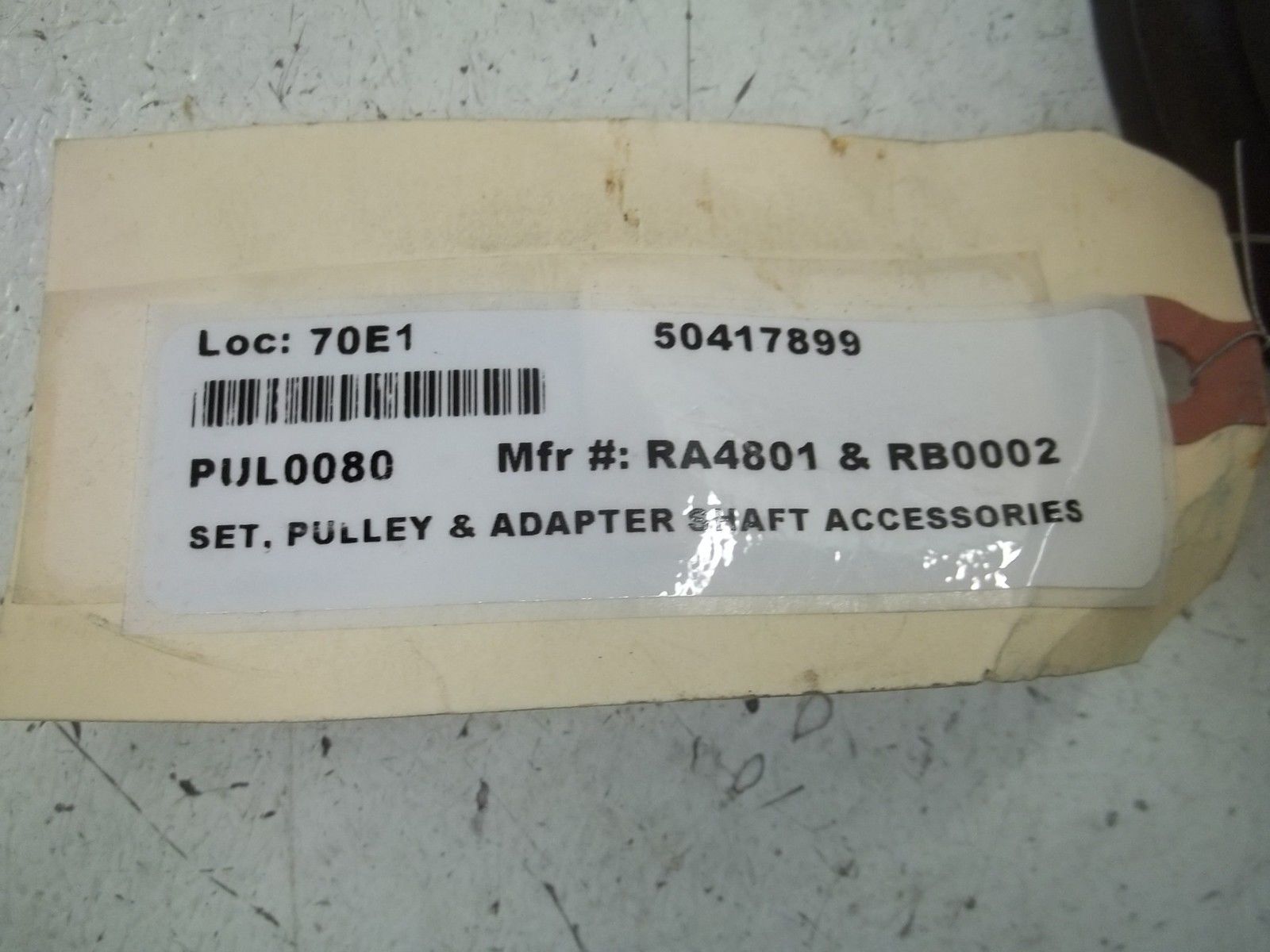 FENNER RA4801 & RB0002 SET, PULLEY & ADAPTER SHAFT ACC.NSNP  OUT OF A BOX