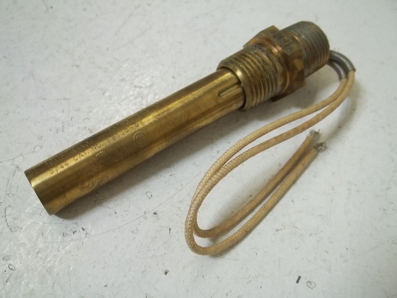 FENWAL 18000-000 THERMOSTAT UNMP