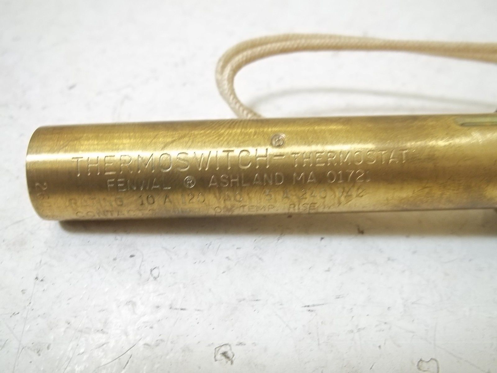 FENWAL 18000-000 THERMOSTAT UNMP