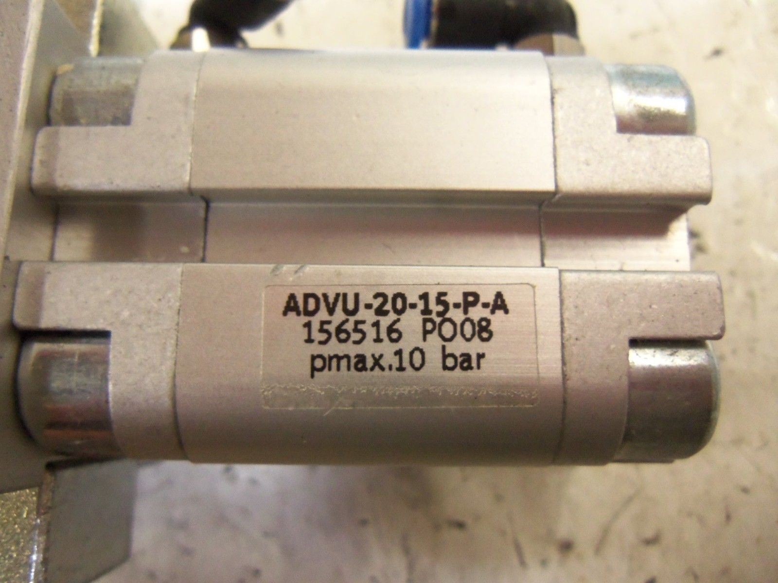 FESTO ADVU-20-15-P-A CYLINDER (AS PICTURED) UNMP