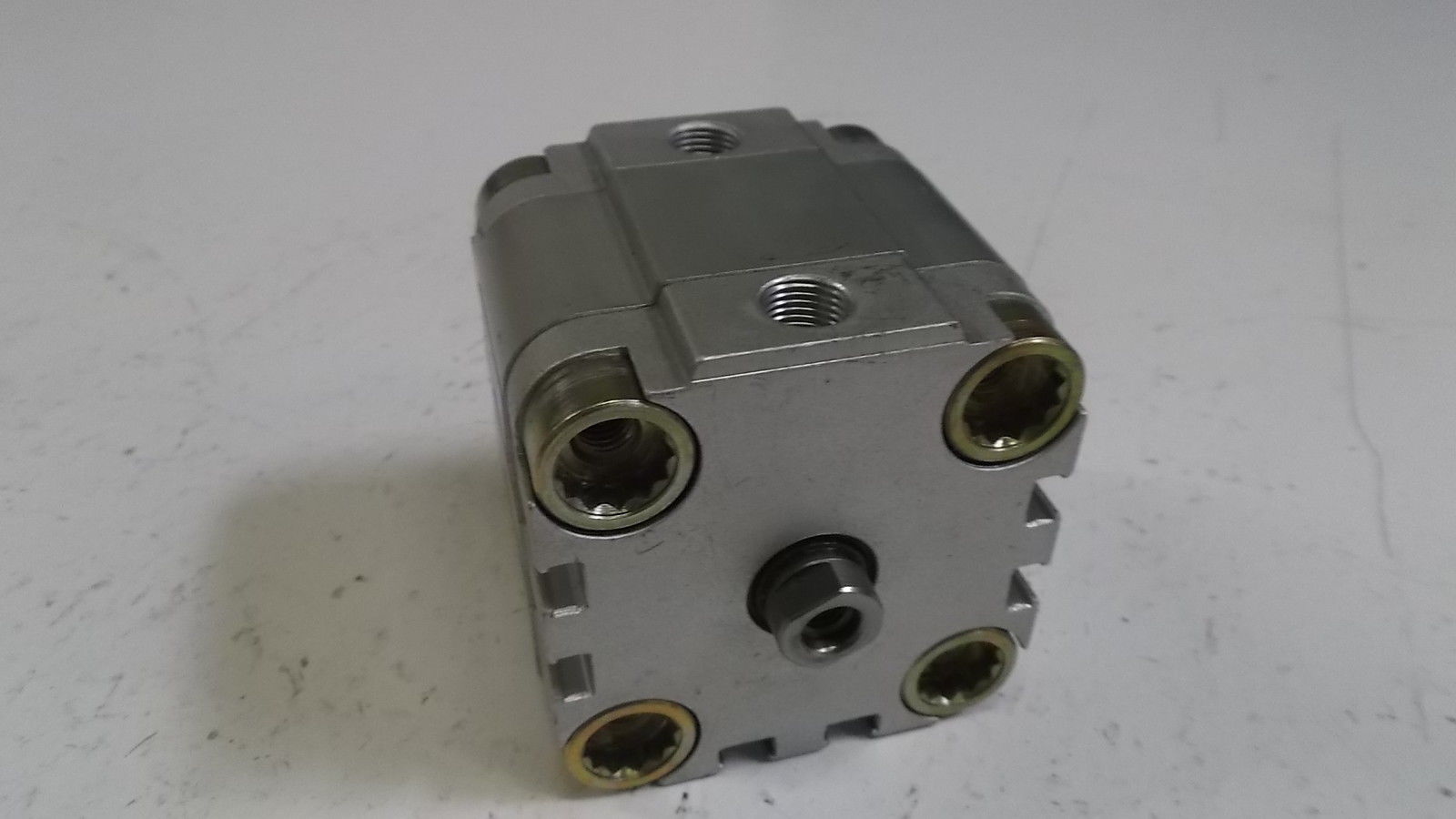 FESTO ADVU-40-10-PA UNMP
