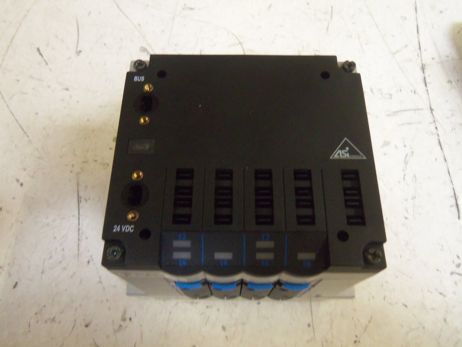 FESTO CPV14-GE-ASI-4-Z18269 SOLENOID MAINIFLOLD NSNP