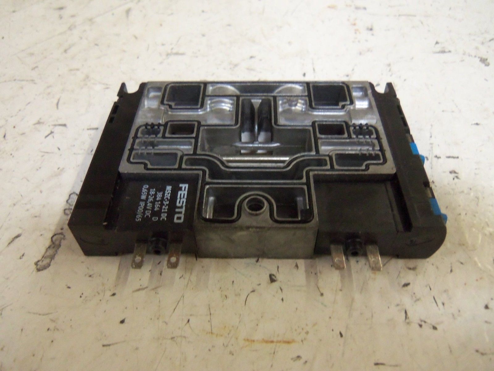 FESTO CPV14-M1H-2X3GLS-G1/8 SOLENOID VALVE  NSMP