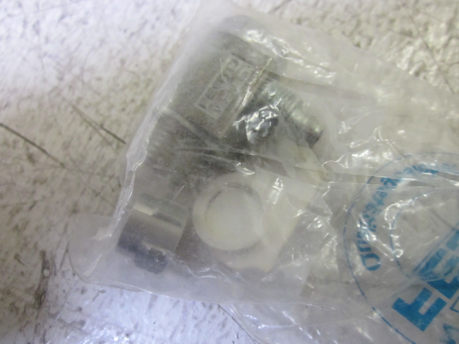 FESTO GRLZ-1/4-PK-6-B CONTROL VALVE  NSMP