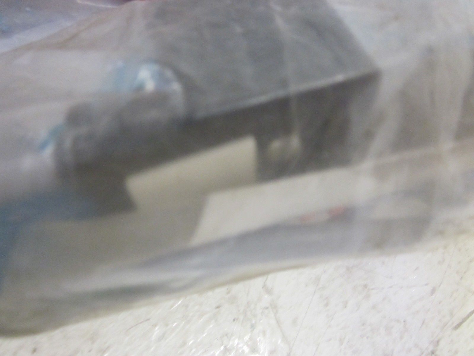 FESTO KMV-1-24-5-LED 24V NSMP