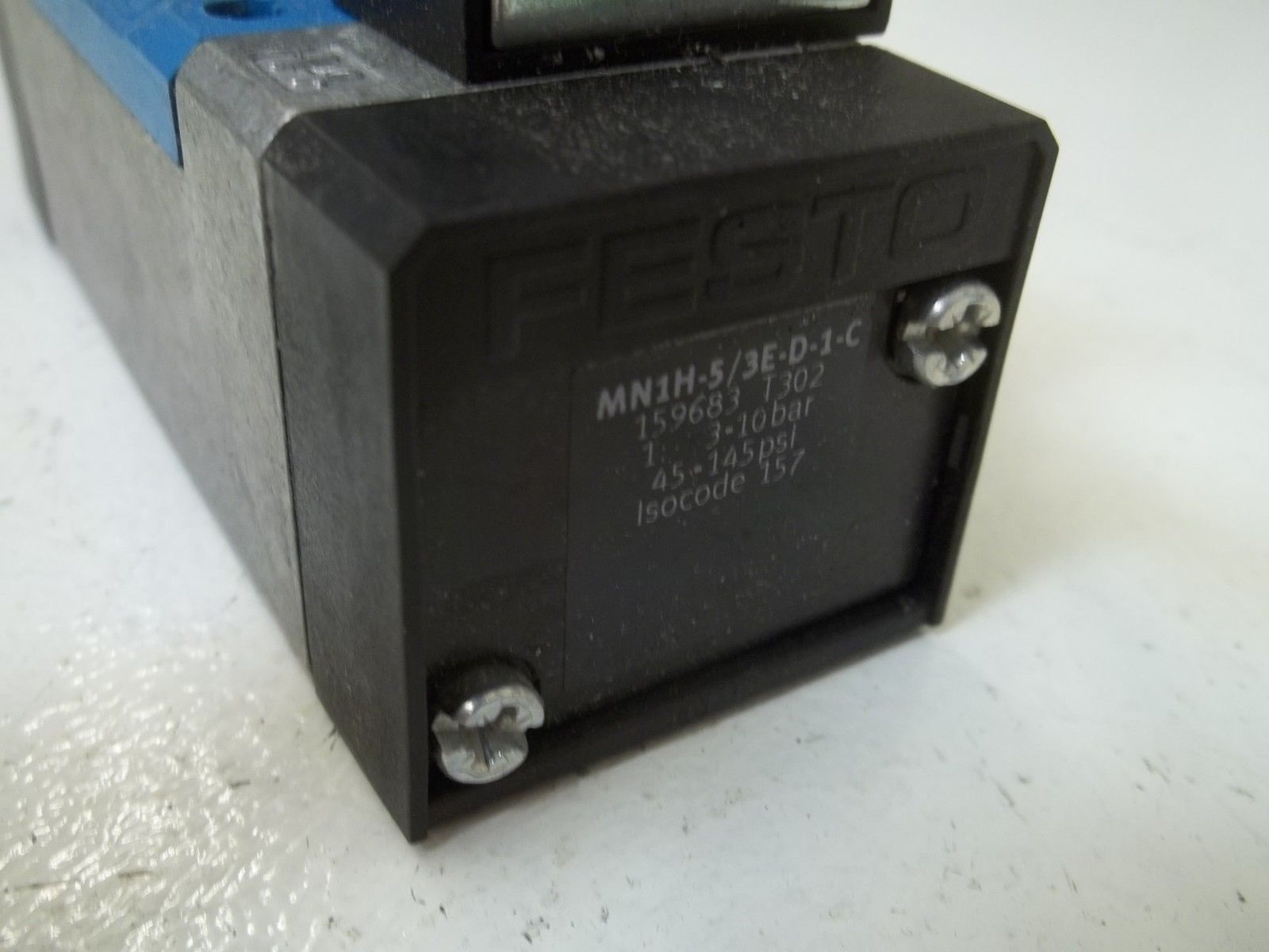 FESTO MN1H-5/3E-D-1-C SOLENOID VALVE SER. T302 NSMP