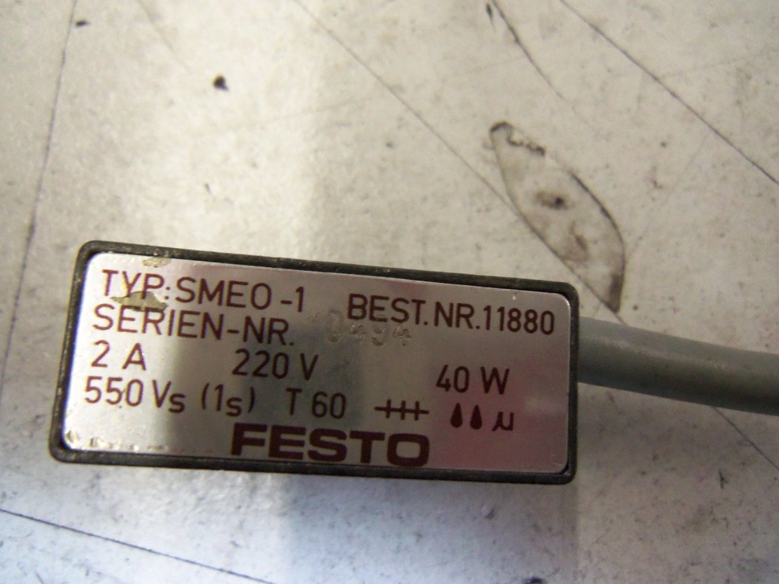 FESTO PNEUMATIC 228 046 SMEO-1 *NEW NO BOX*