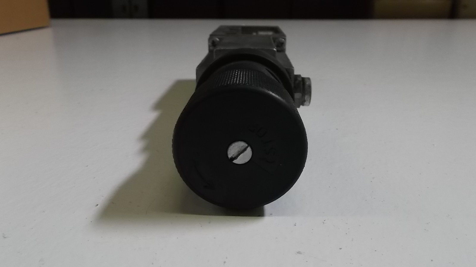 FESTO REGULATOR VALVE L-2P-D-1 UNMP
