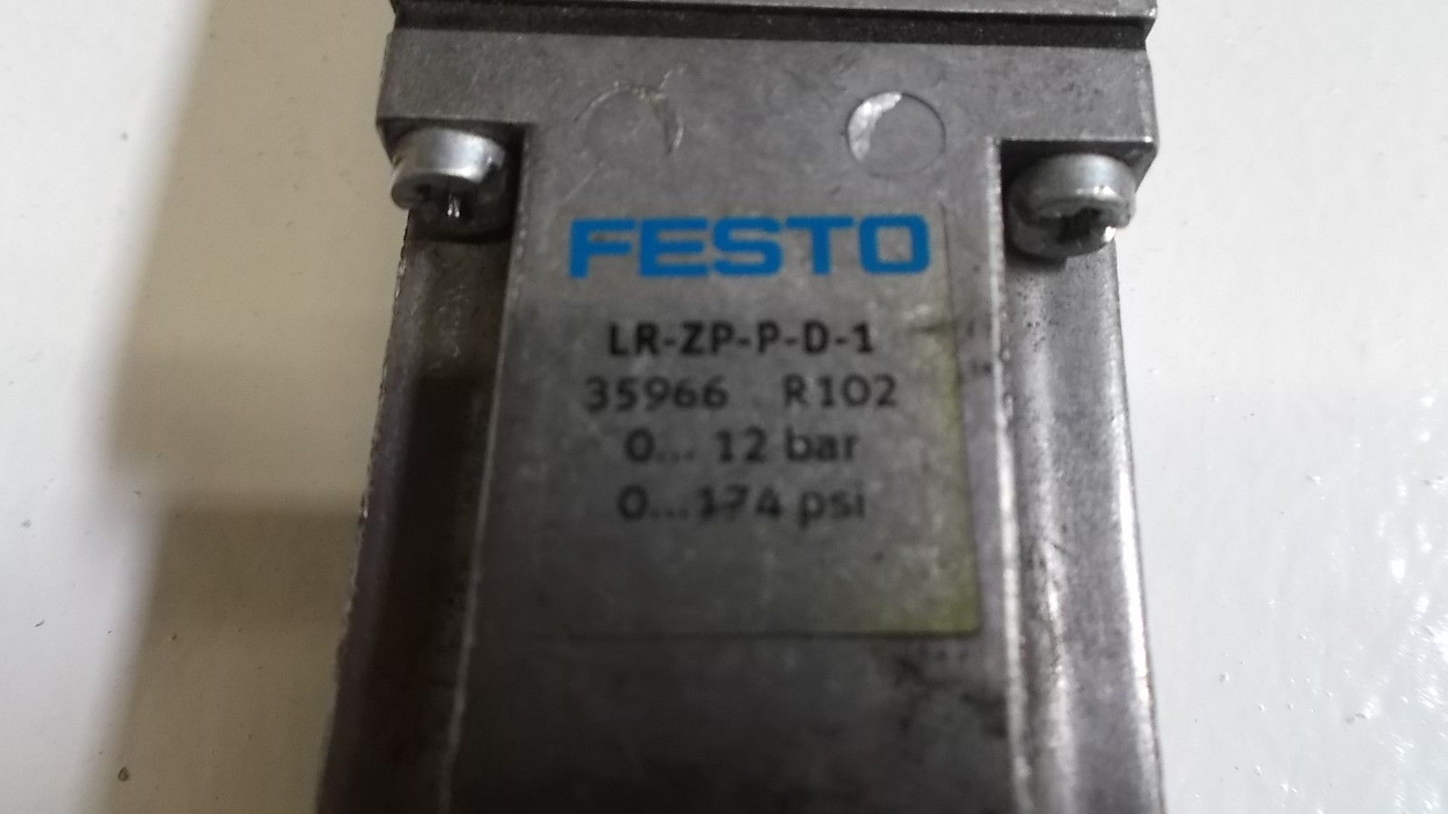FESTO REGULATOR VALVE L-2P-D-1 UNMP