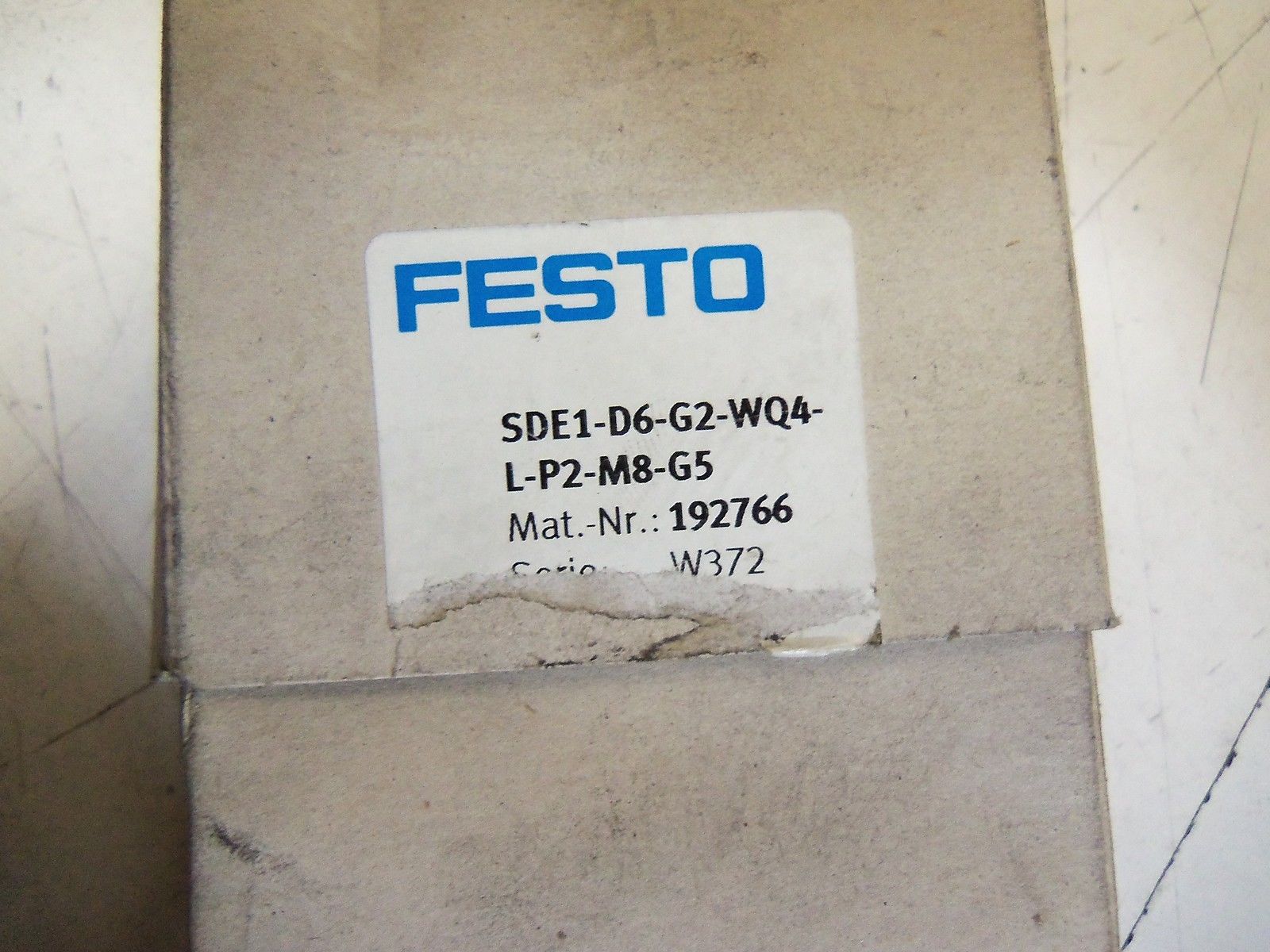FESTO SDE1-D6-G2-WQ4-L-P2-M8-G5 *USED*