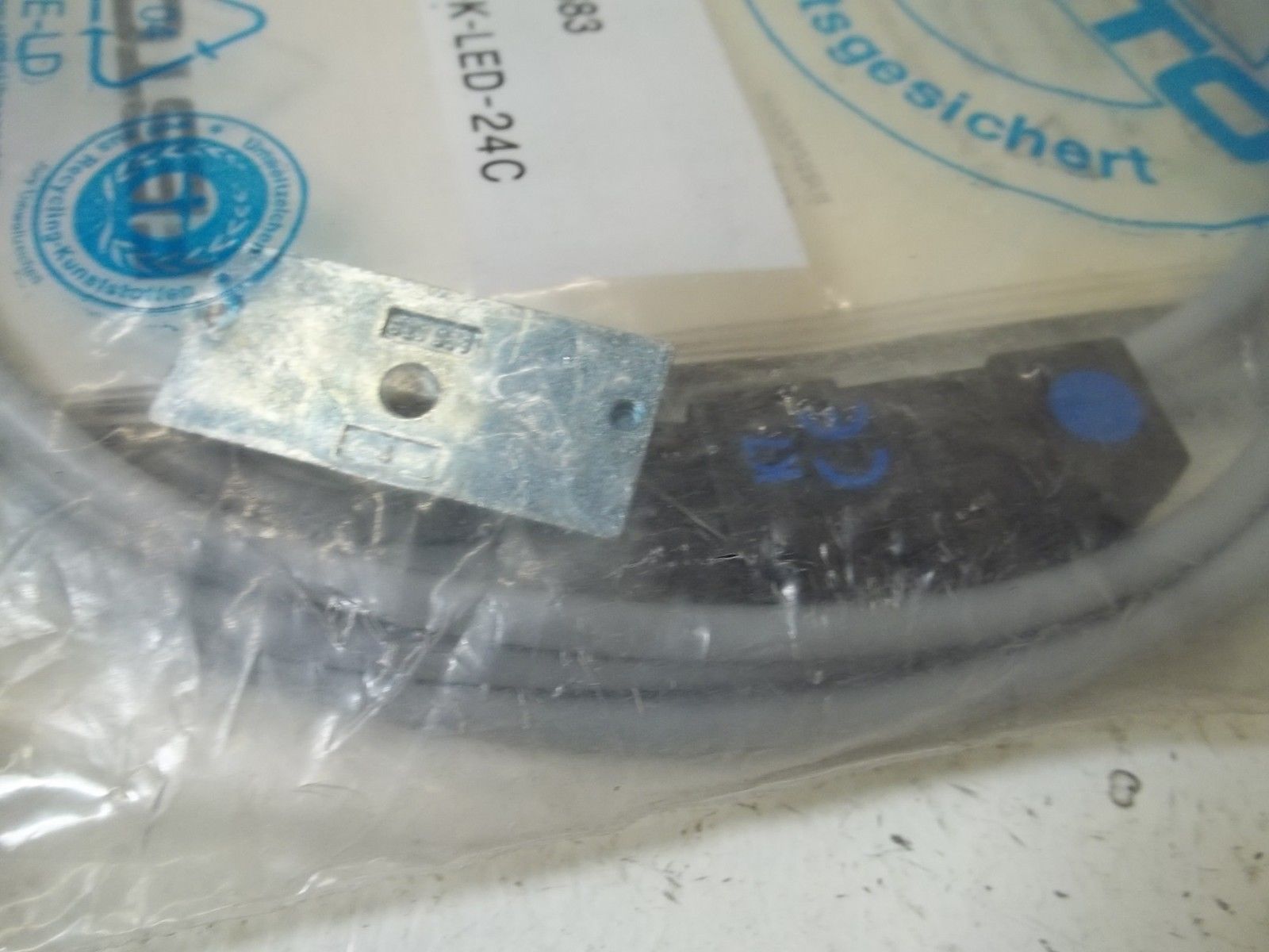 FESTO SMTO-1-PS-K-LED-24C PROXIMITY SWITCH * NEW IN A FACTORY BAG *
