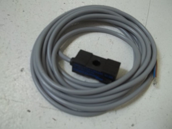 FESTO SMTO-1-PS-K-LED-24C PROXIMITY SWITCH *USED*