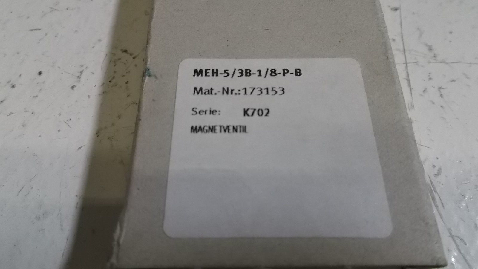 FESTO SOLENOID VALVE MEH-5/3B-118-P-B UNMP