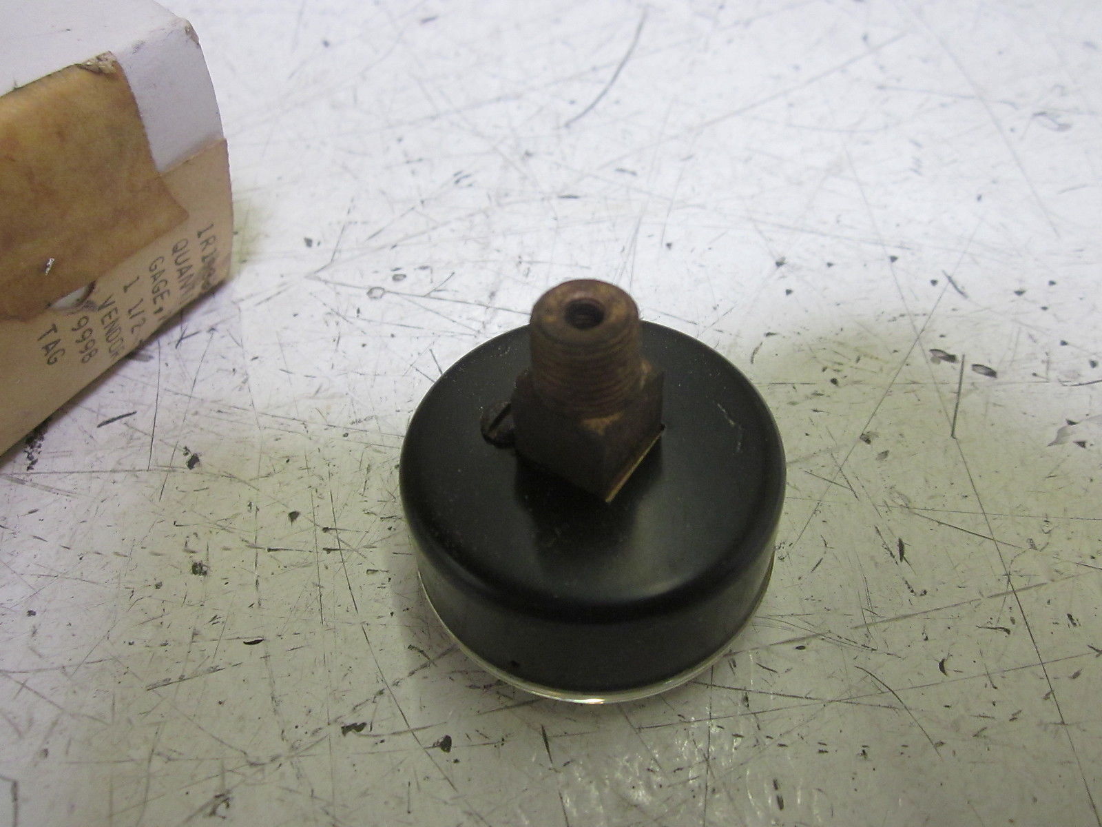 FISHER 1R19030002 GAUGE UNMP