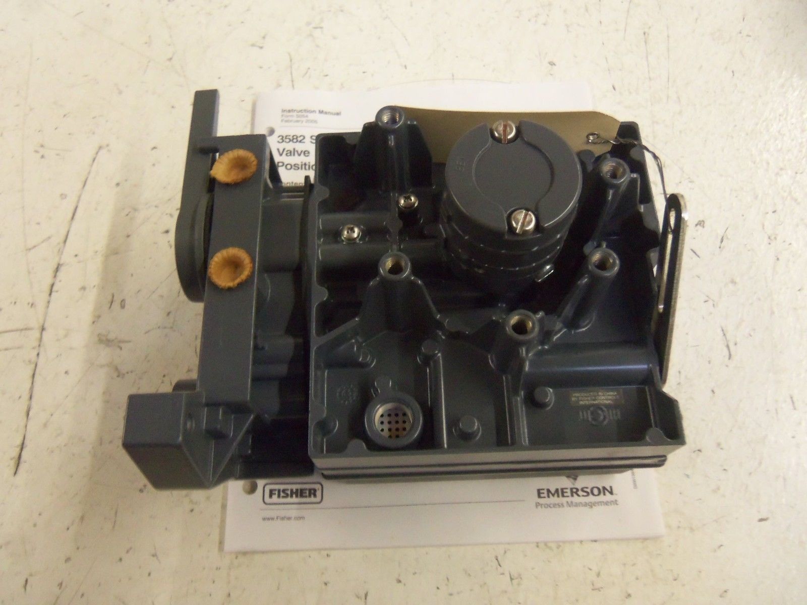 FISHER FS3582-10 VALVE POSITION *NEW IN BOX*