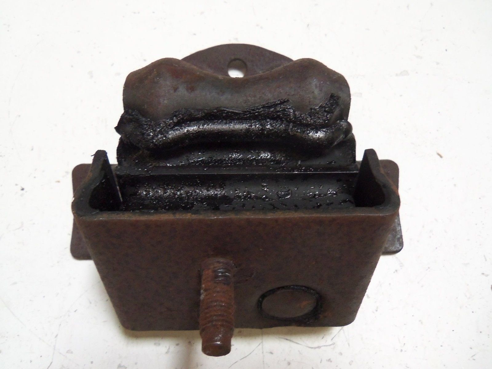 FORD F4TZ-6038-A INSULATOR (AS PICTURED) NSMP
