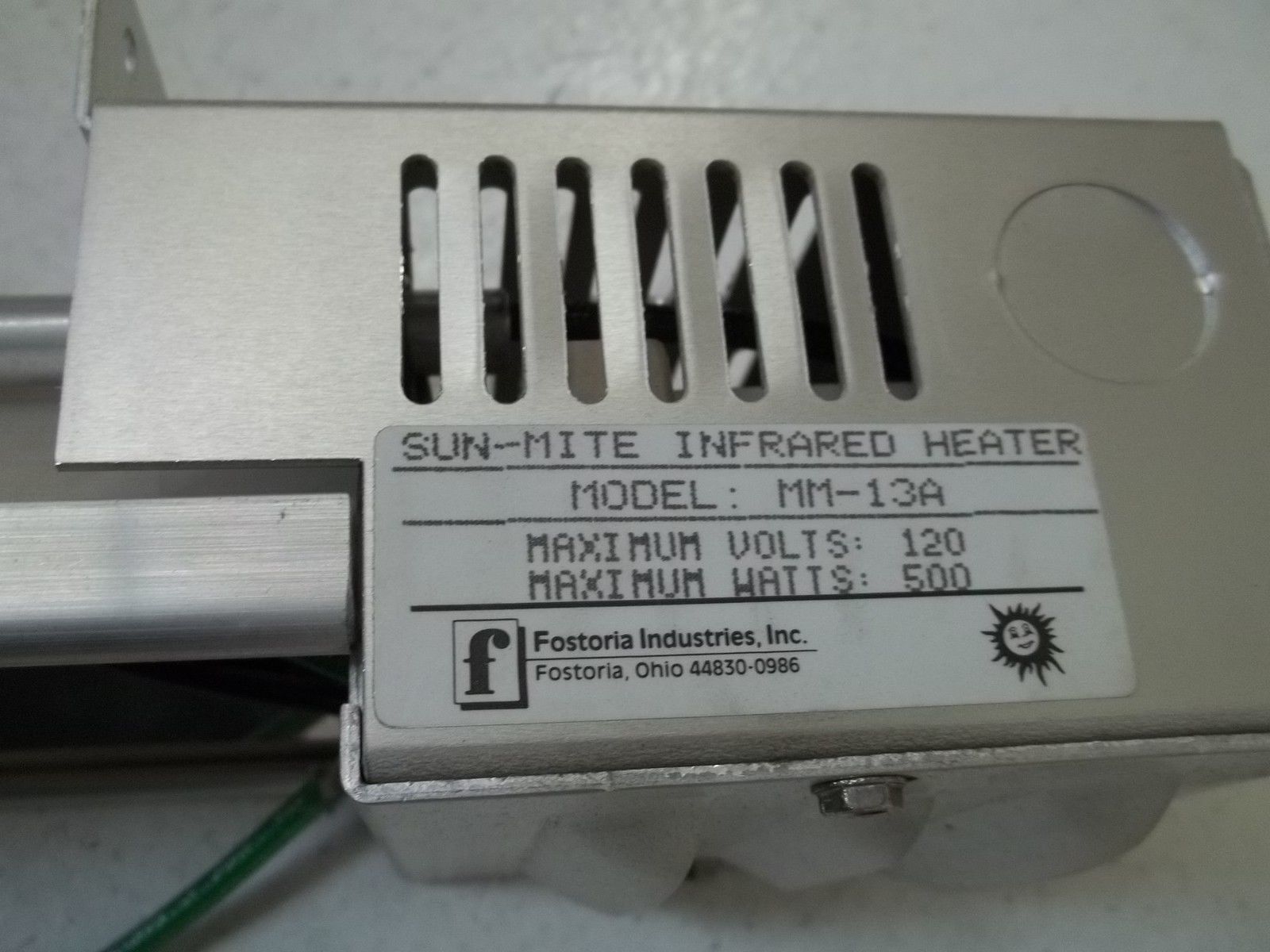 FOSTORIA INDUSTRIAL, INC.  MM-13A INFRARED HEATER *NEW IN BOX*